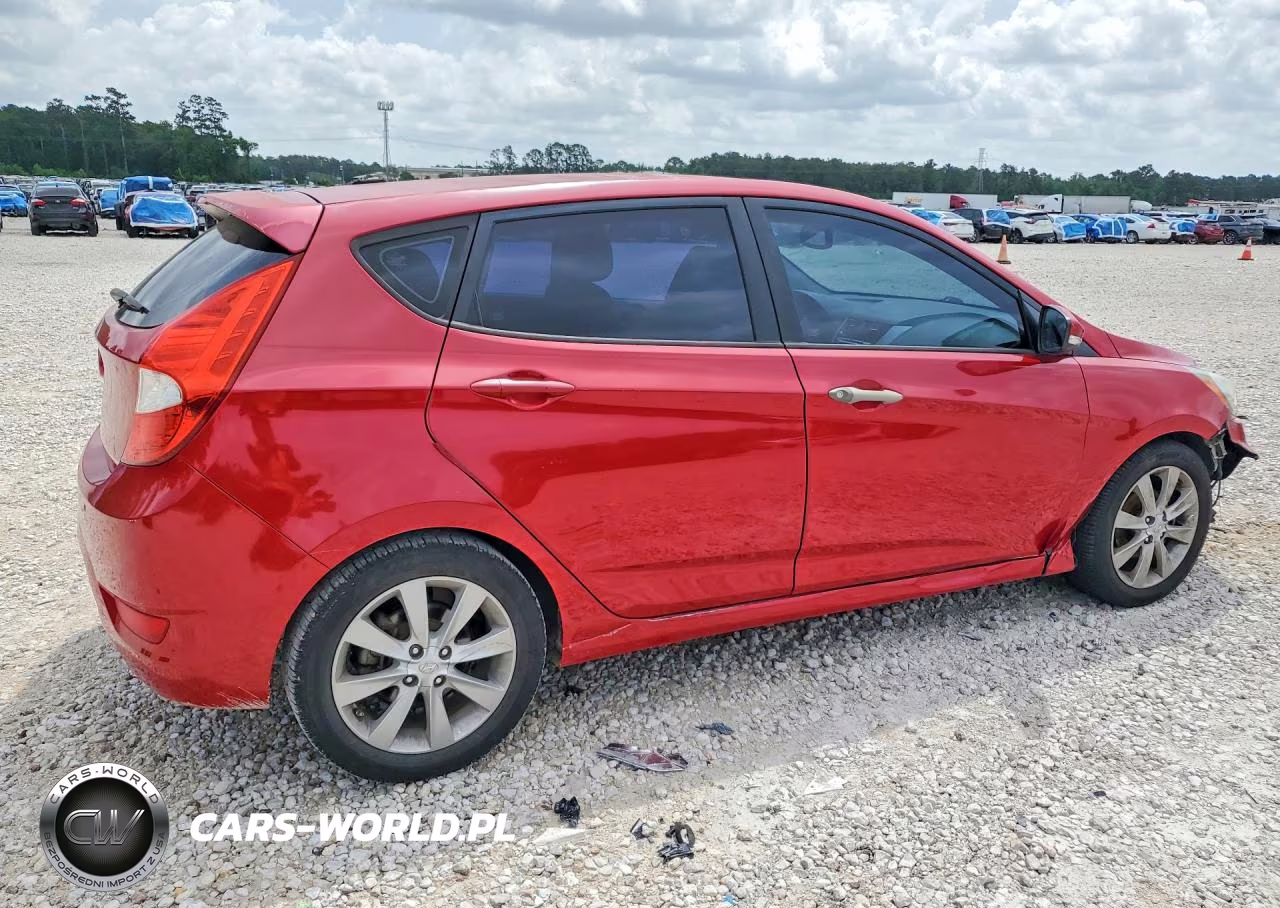 2013 Hyundai Accent Se VIN:KMHCU5AE9DU078098 - 3