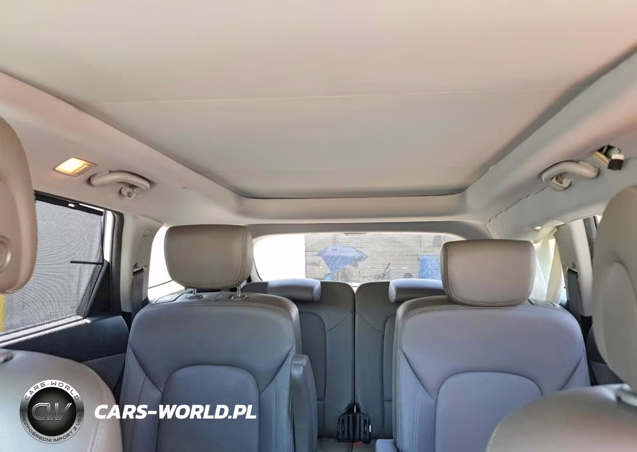 2018 Hyundai Santa Fe Limited Ultimate VIN:KM8SR4HF9JU270915 - 10