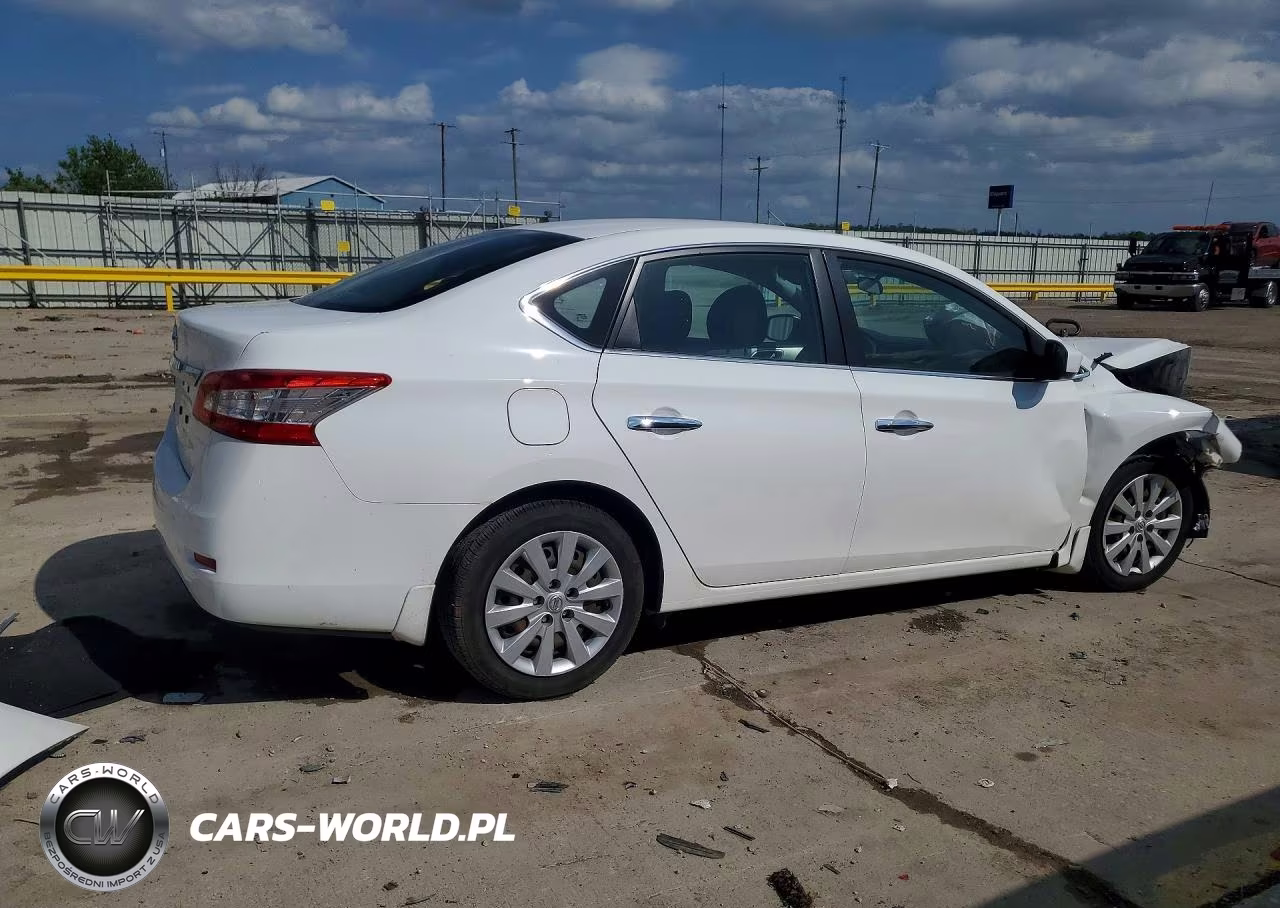 2015 Nissan Sentra S VIN:3N1AB7AP6FY377372 - 3