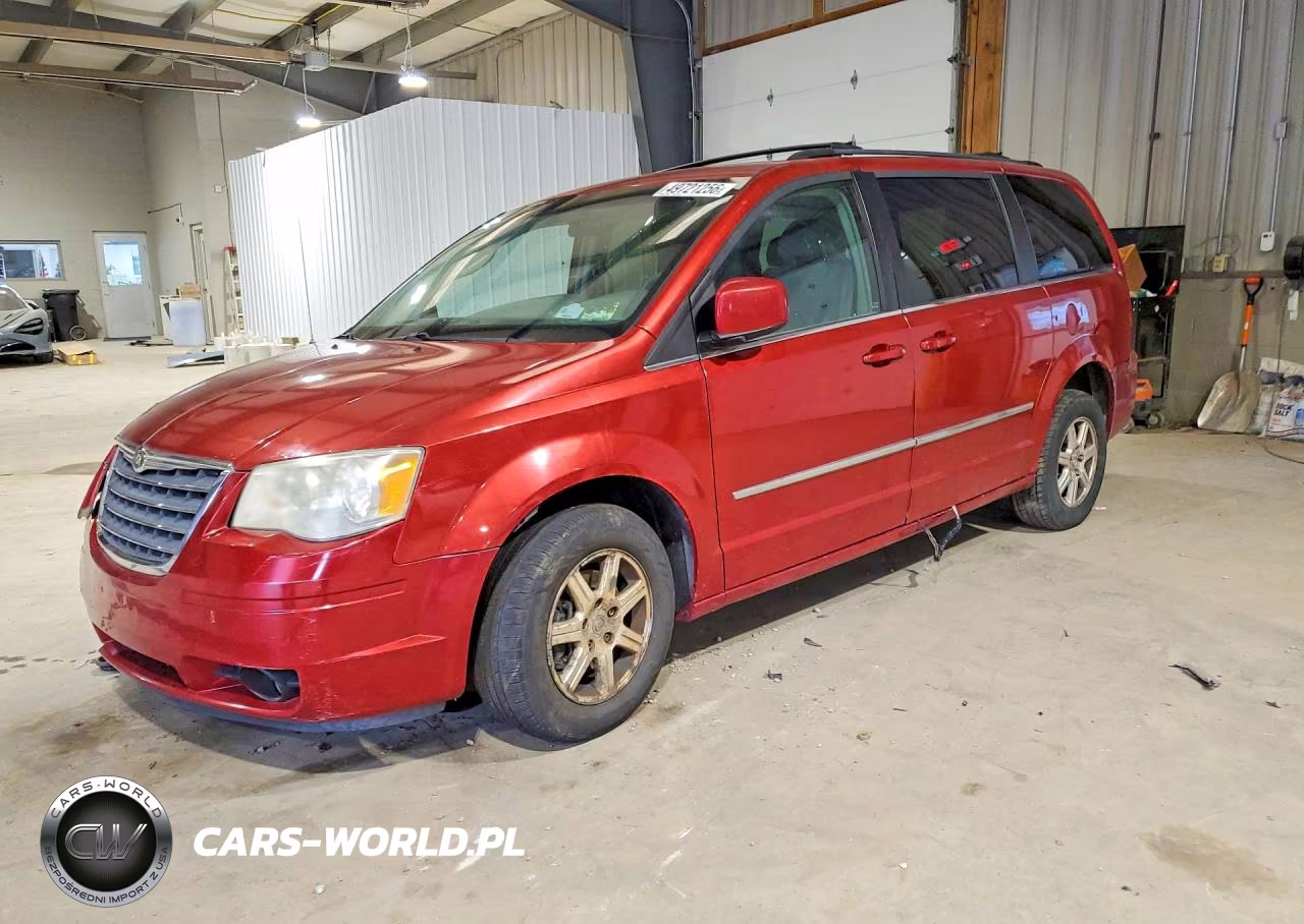 2009 Chrysler Town & Country Touring