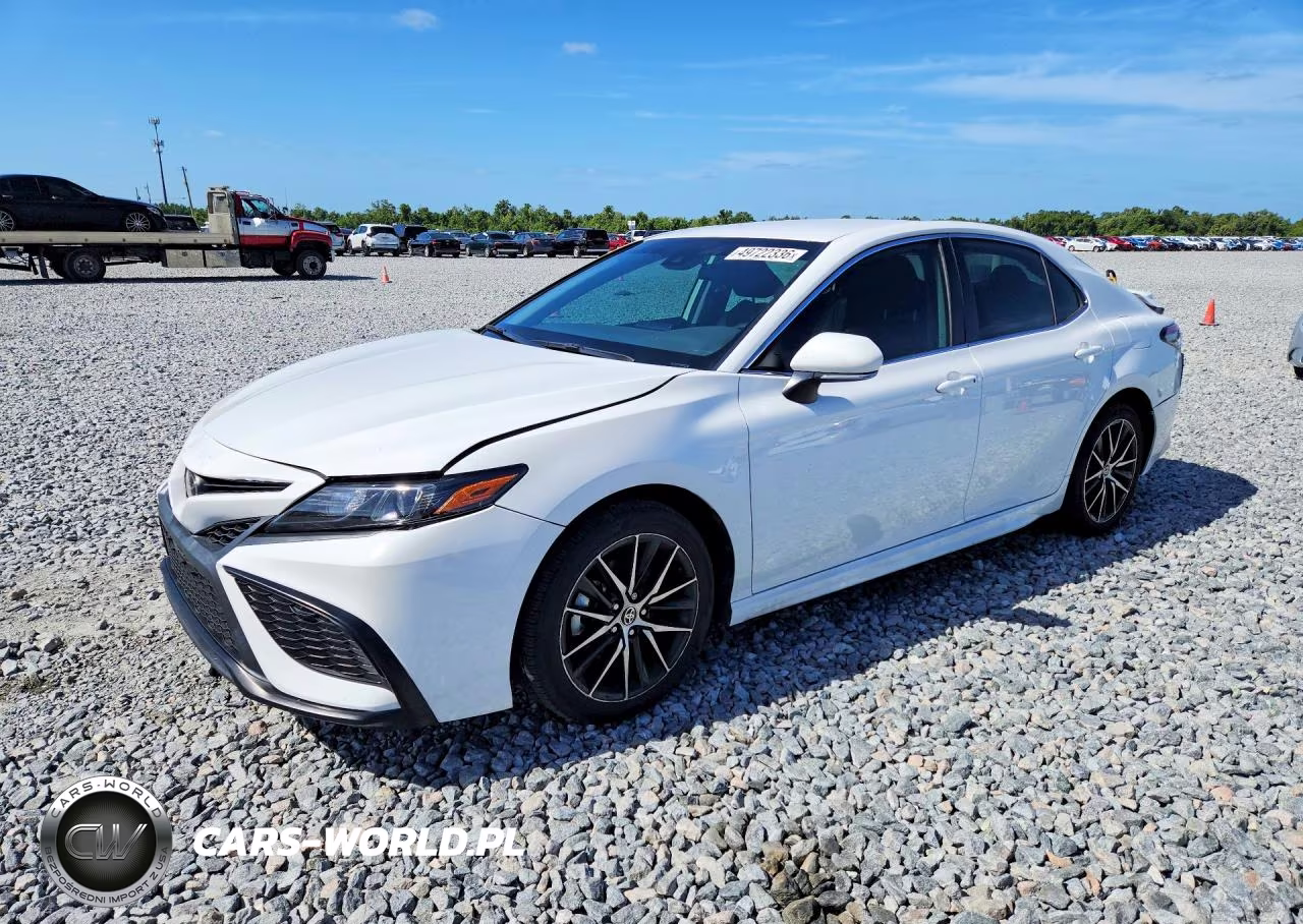 2024 Toyota Camry Se – zdjęcie 1 z 12
