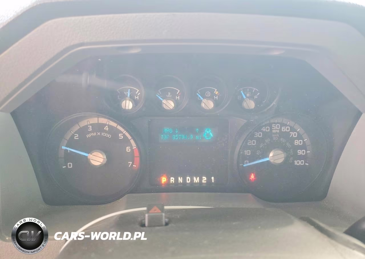 2013 Ford F250 Super Duty VIN:1FTBF2A66DEB82253 - 9
