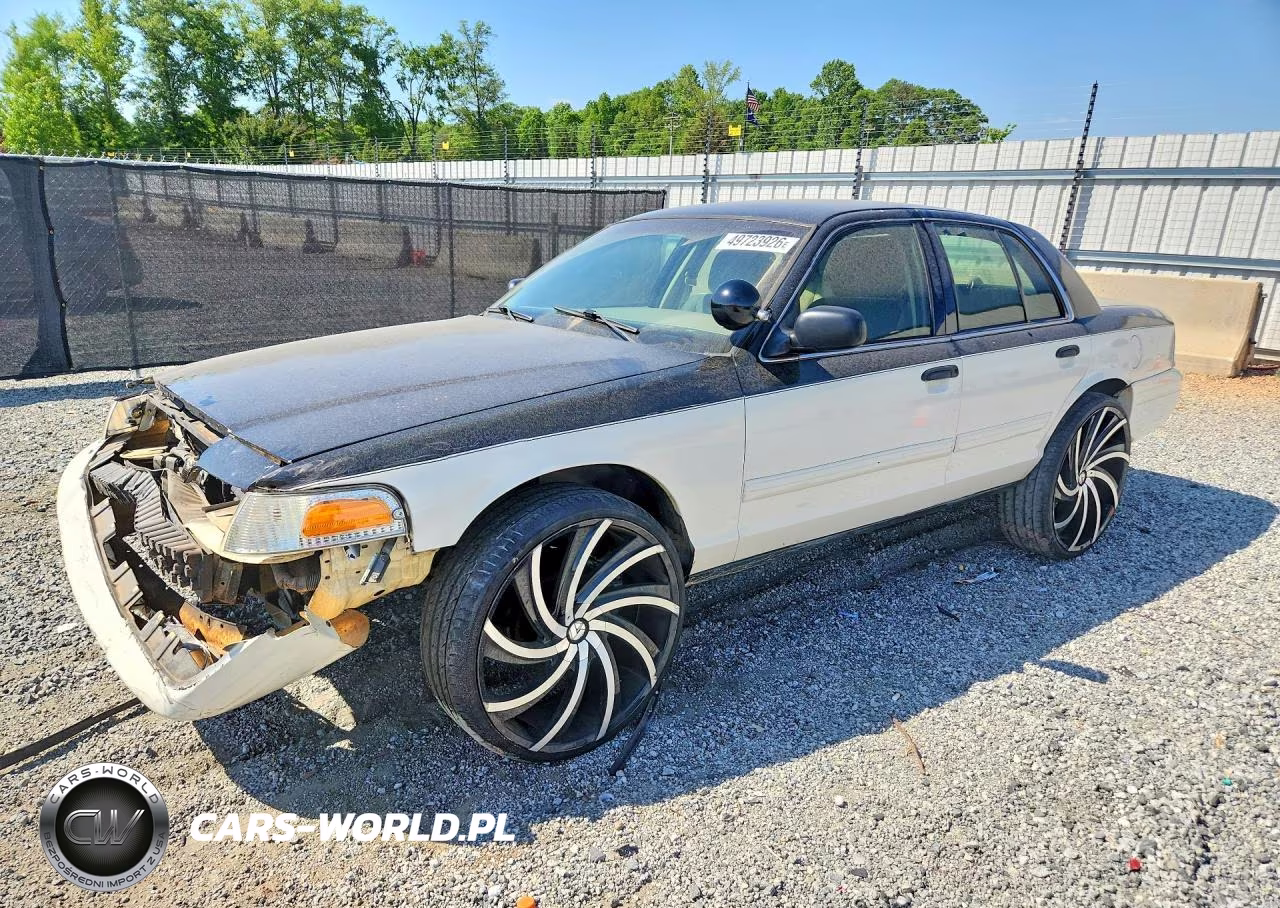 2009 Ford Crown Victoria Base