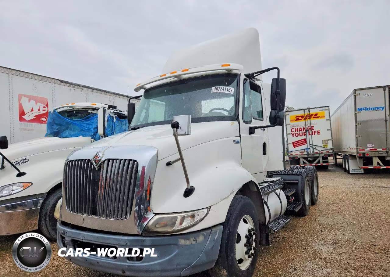 2011 International 8600 Semi Truck VIN:1HSHXSJR7BJ375444 - 2