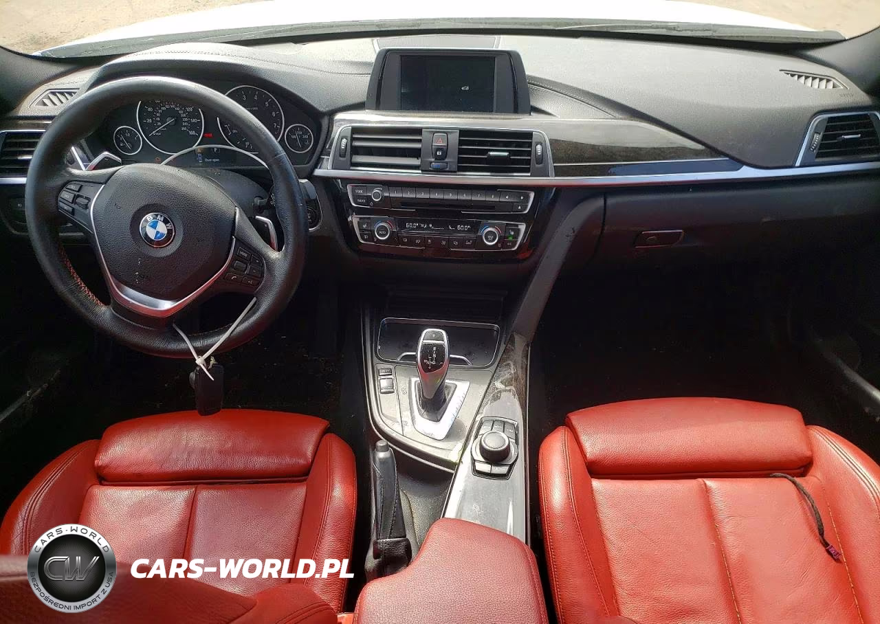 2018 BMW 330 Xi VIN:WBA8D9C56JEB35832 - 8