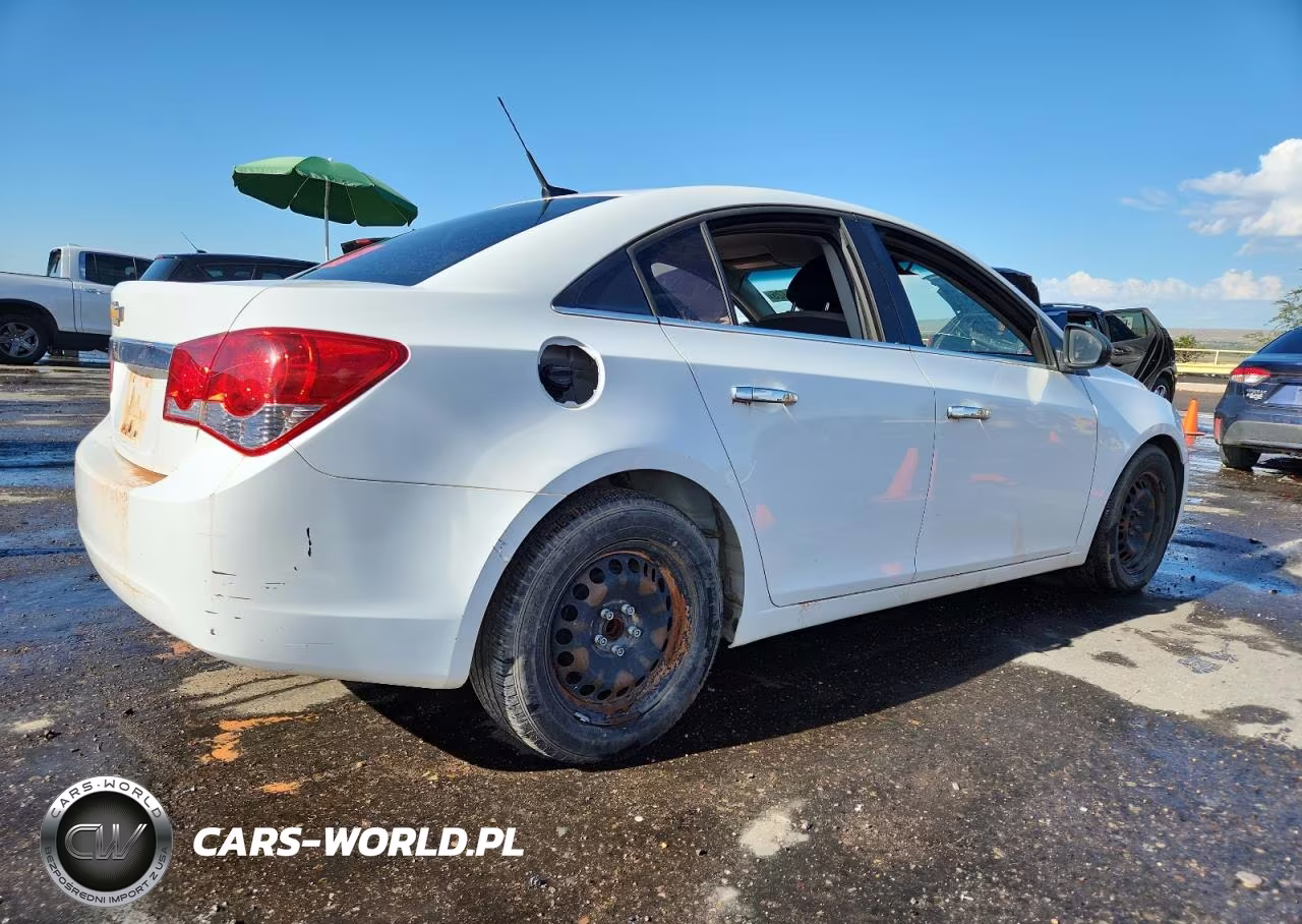 2012 Chevrolet Cruze Ls VIN:1G1PC5SH3C7261746 - 3