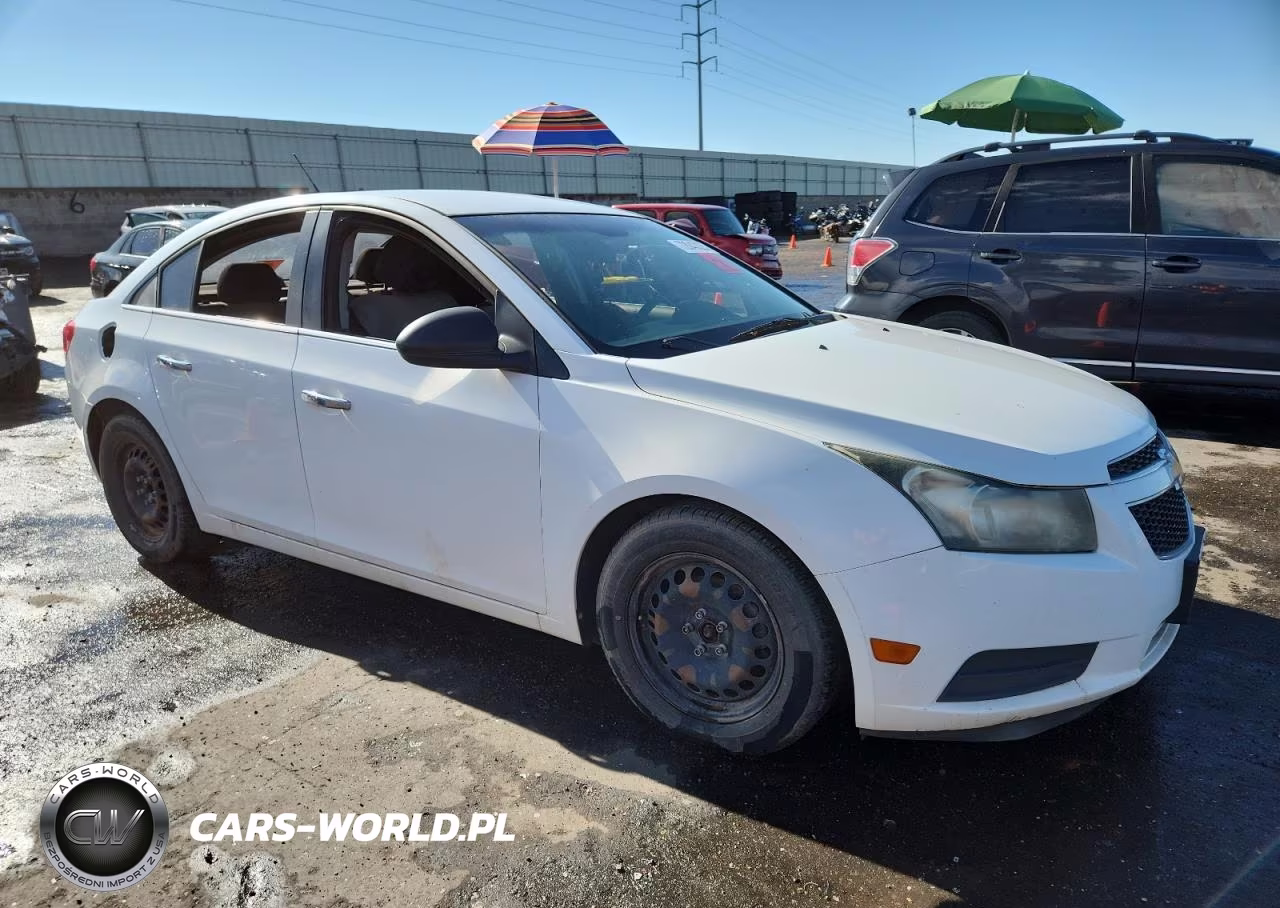 2012 Chevrolet Cruze Ls VIN:1G1PC5SH3C7261746 - 4