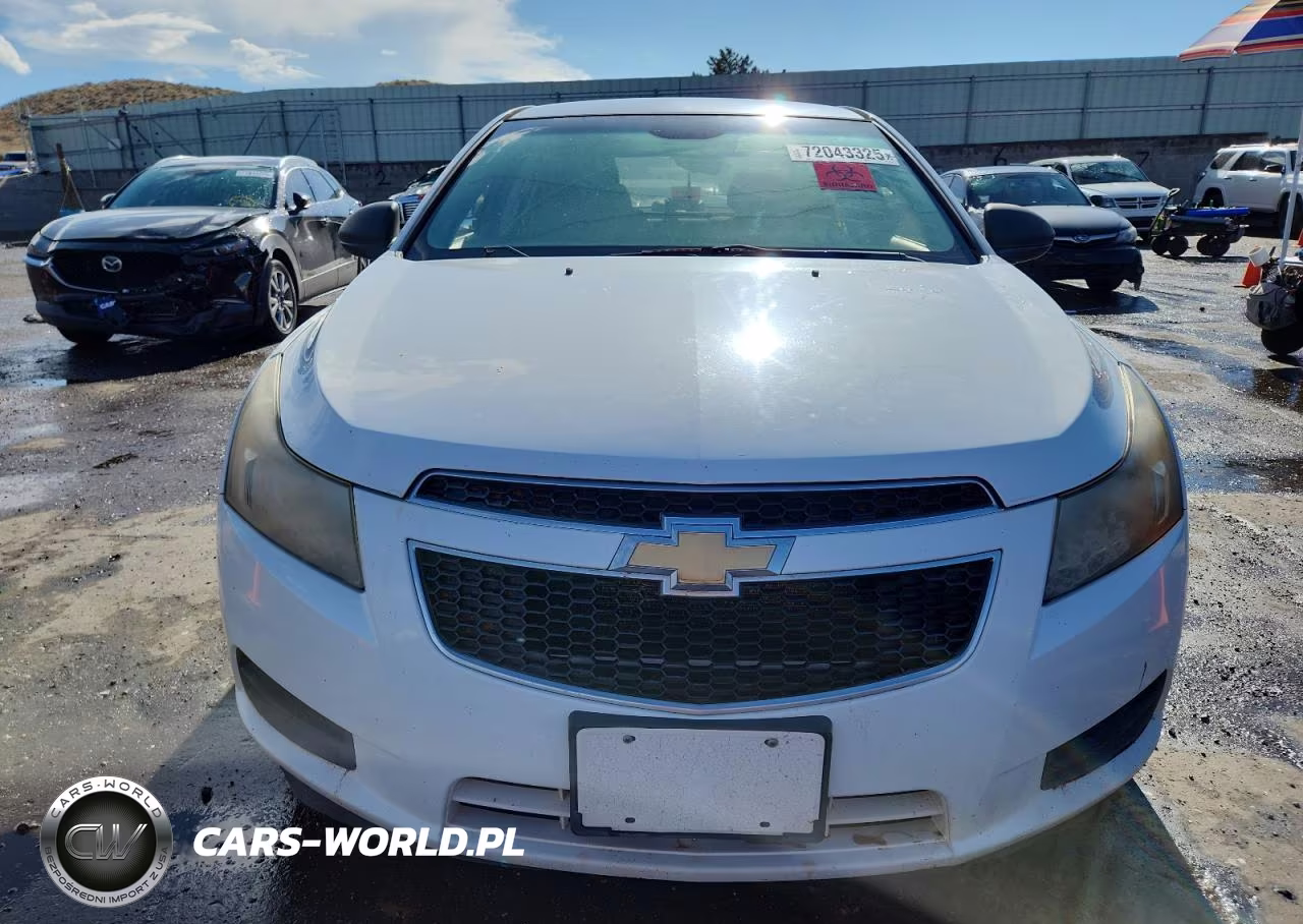 2012 Chevrolet Cruze Ls VIN:1G1PC5SH3C7261746 - 5