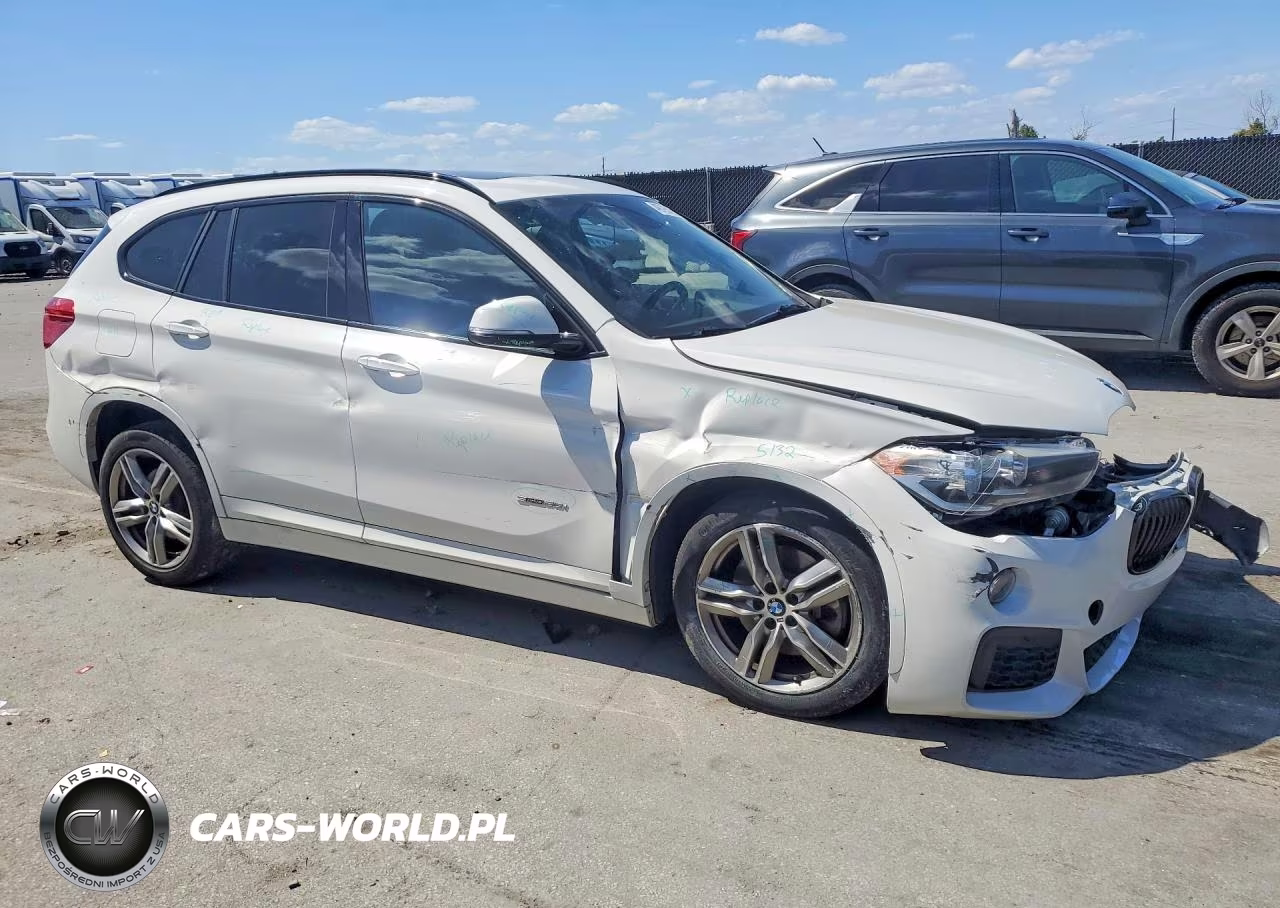 2017 BMW X1 Sdrive28I VIN:WBXHU7C32HSH37551 - 4