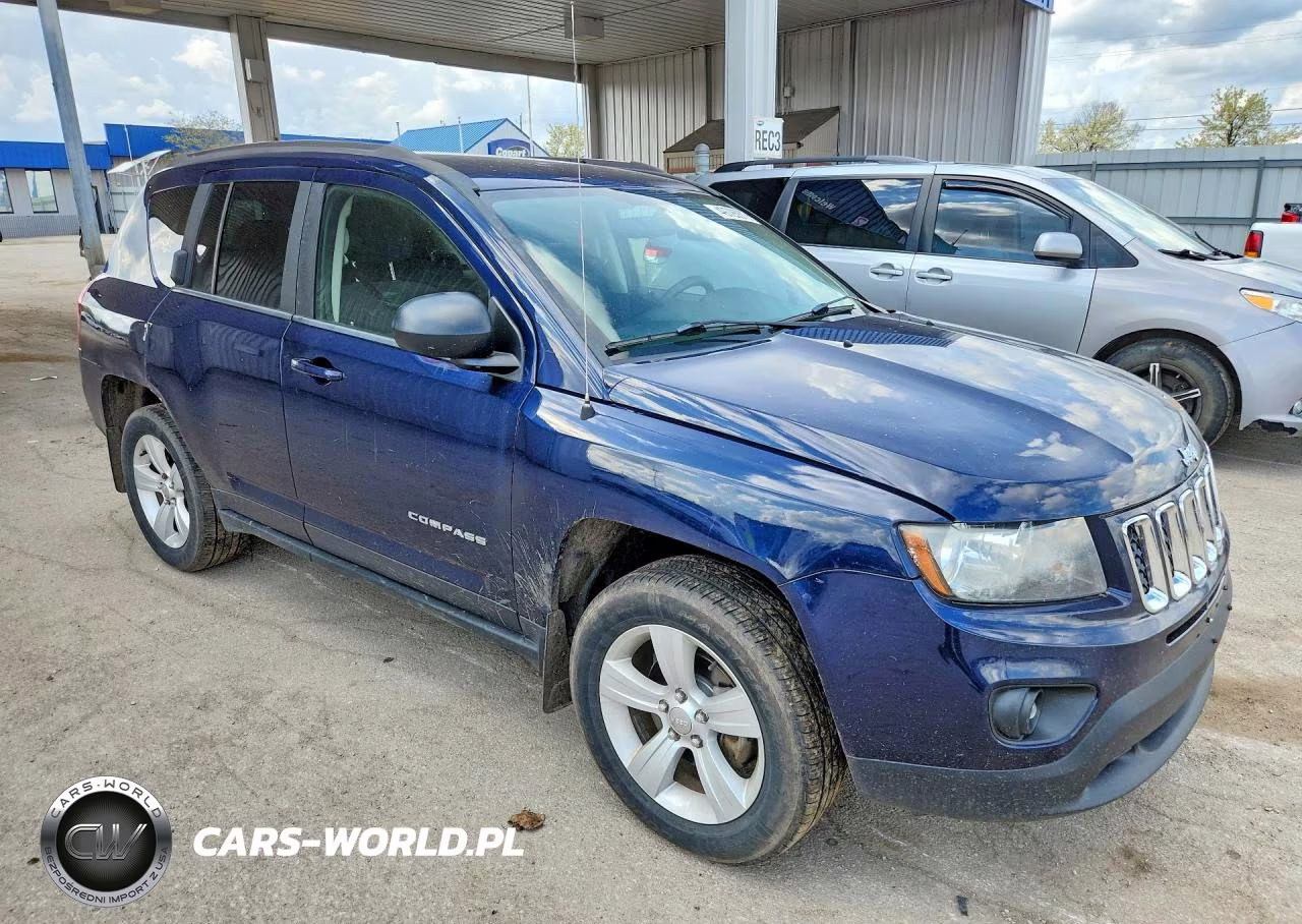 2014 Jeep Compass Sport VIN:1C4NJDBB4ED773790 - 4