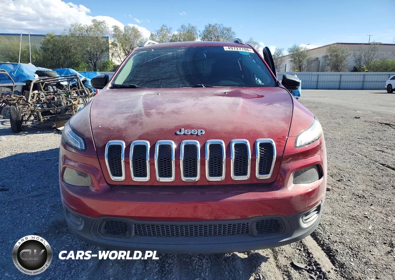 2015 Jeep Cherokee Sport VIN:1C4PJLAB0FW689315 - 5