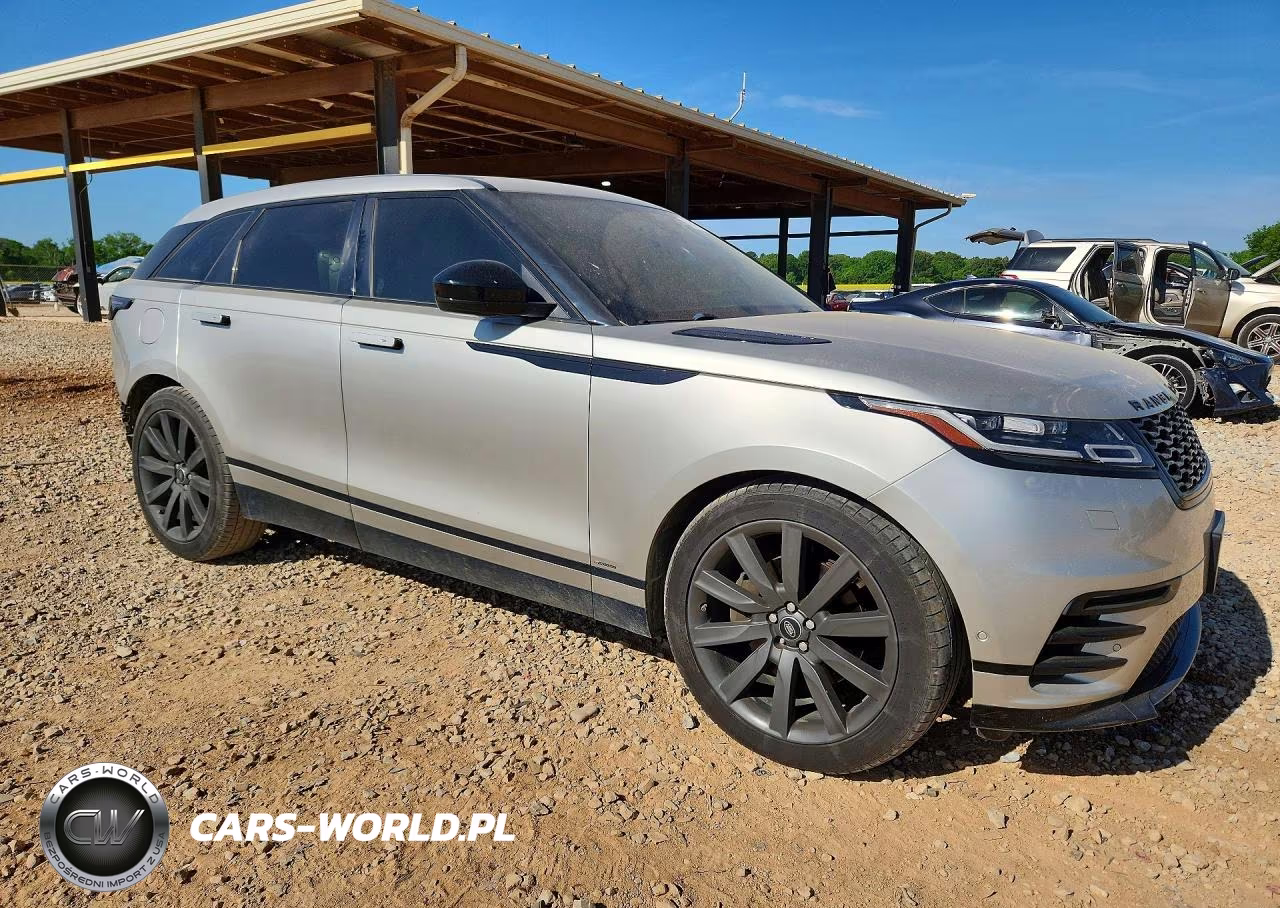 2018 Land Rover Range Rover Velar R-Dynamic Hse VIN:SALYM2RV2JA725816 - 4
