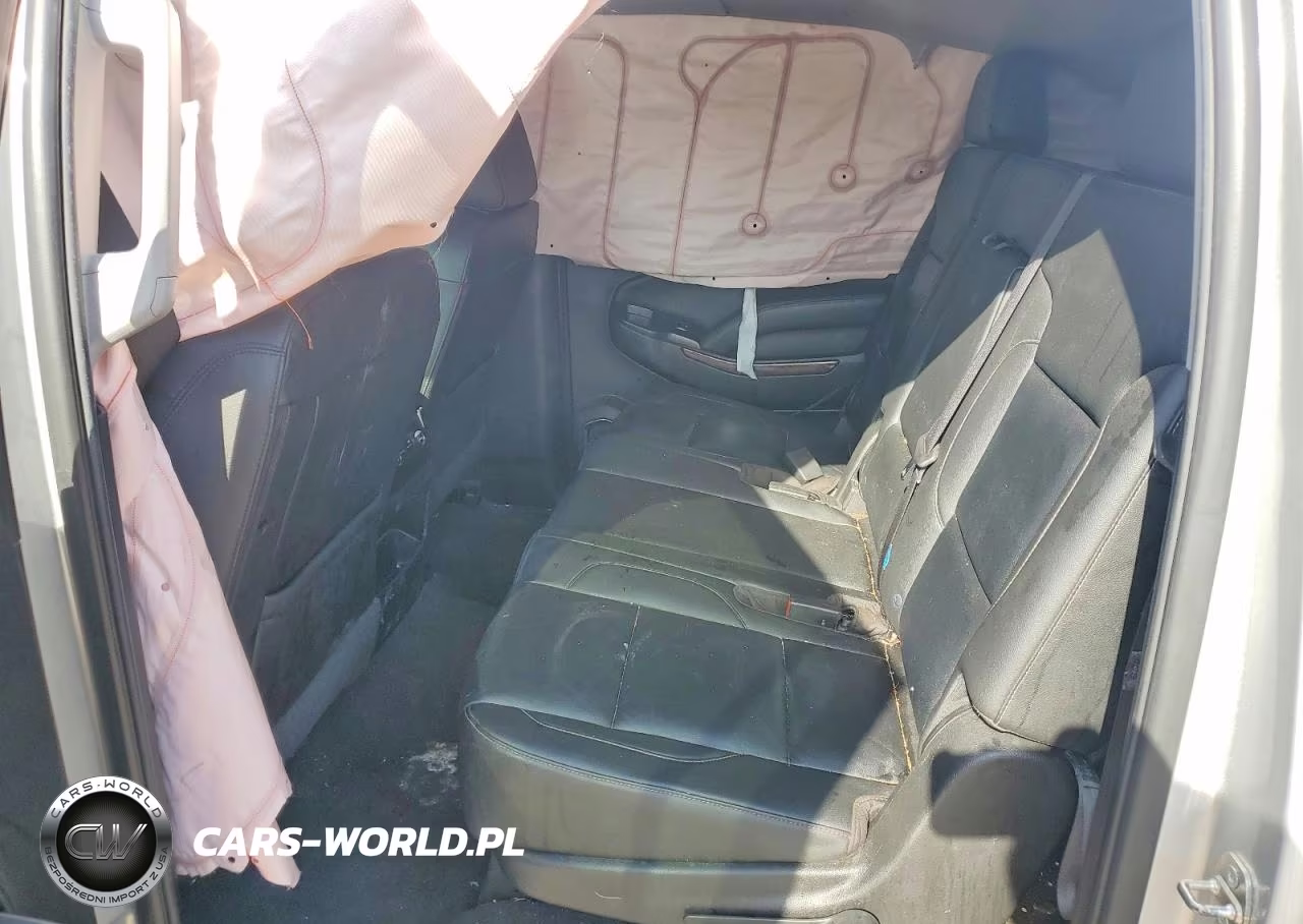 2019 Chevrolet Suburban C1500 Lt VIN:1GNSCHKC1KR177183 - 11