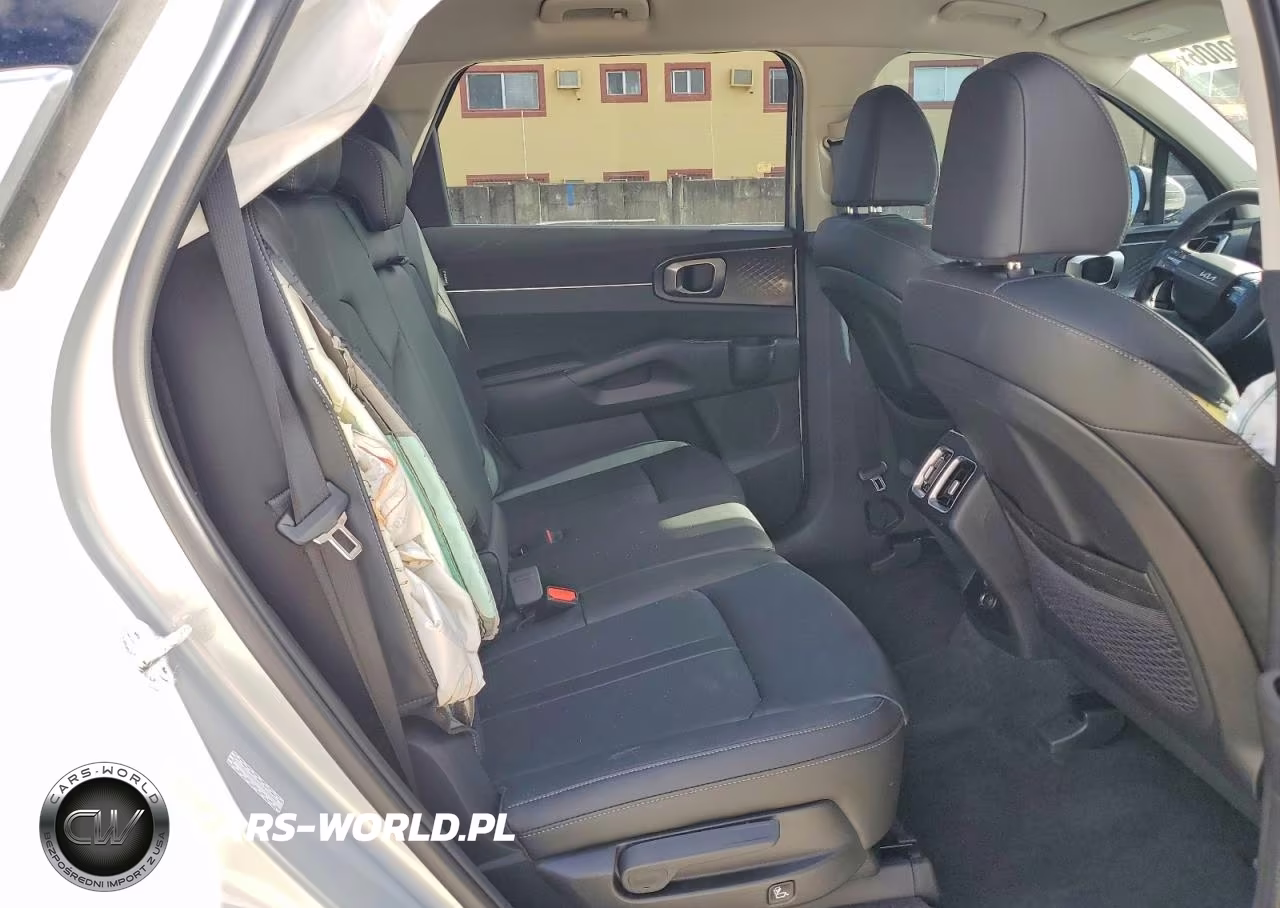 2026 Kia Sorento S VIN:5XYRL4JC6TG433156 - 10