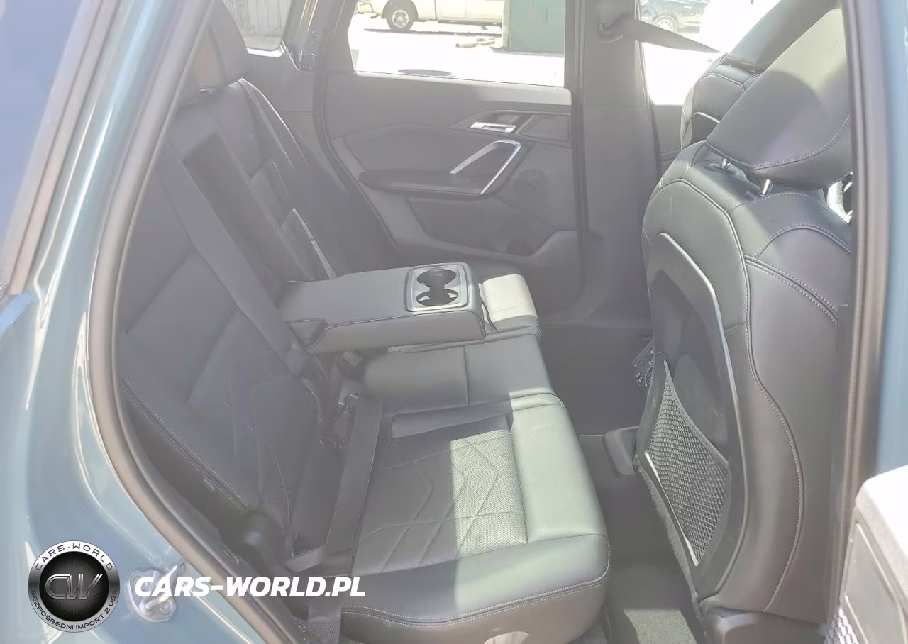 2024 BMW X1 xDrive28I VIN:WBX73EF06R5Z74918 - 10