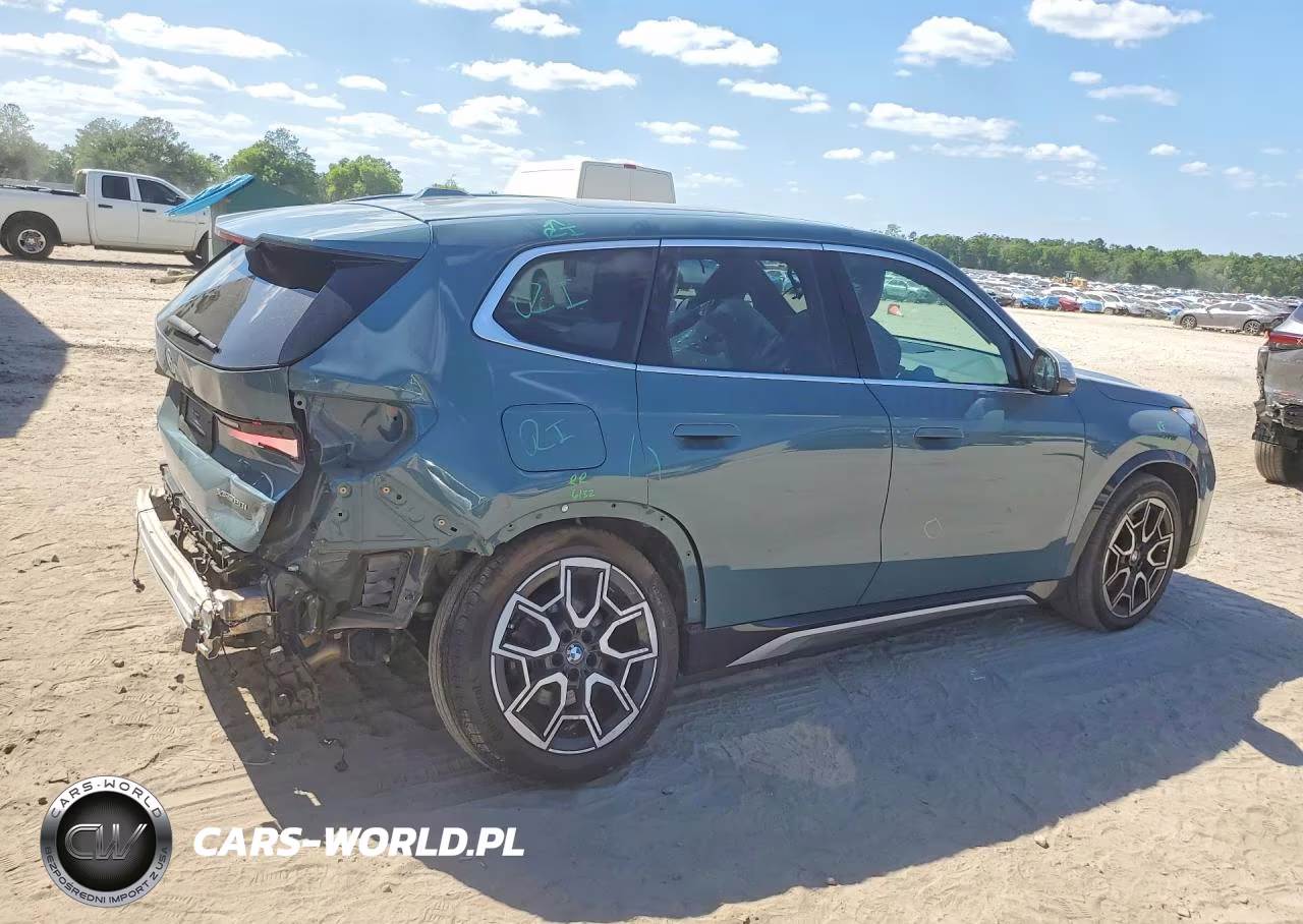 2024 BMW X1 xDrive28I VIN:WBX73EF06R5Z74918 - 3