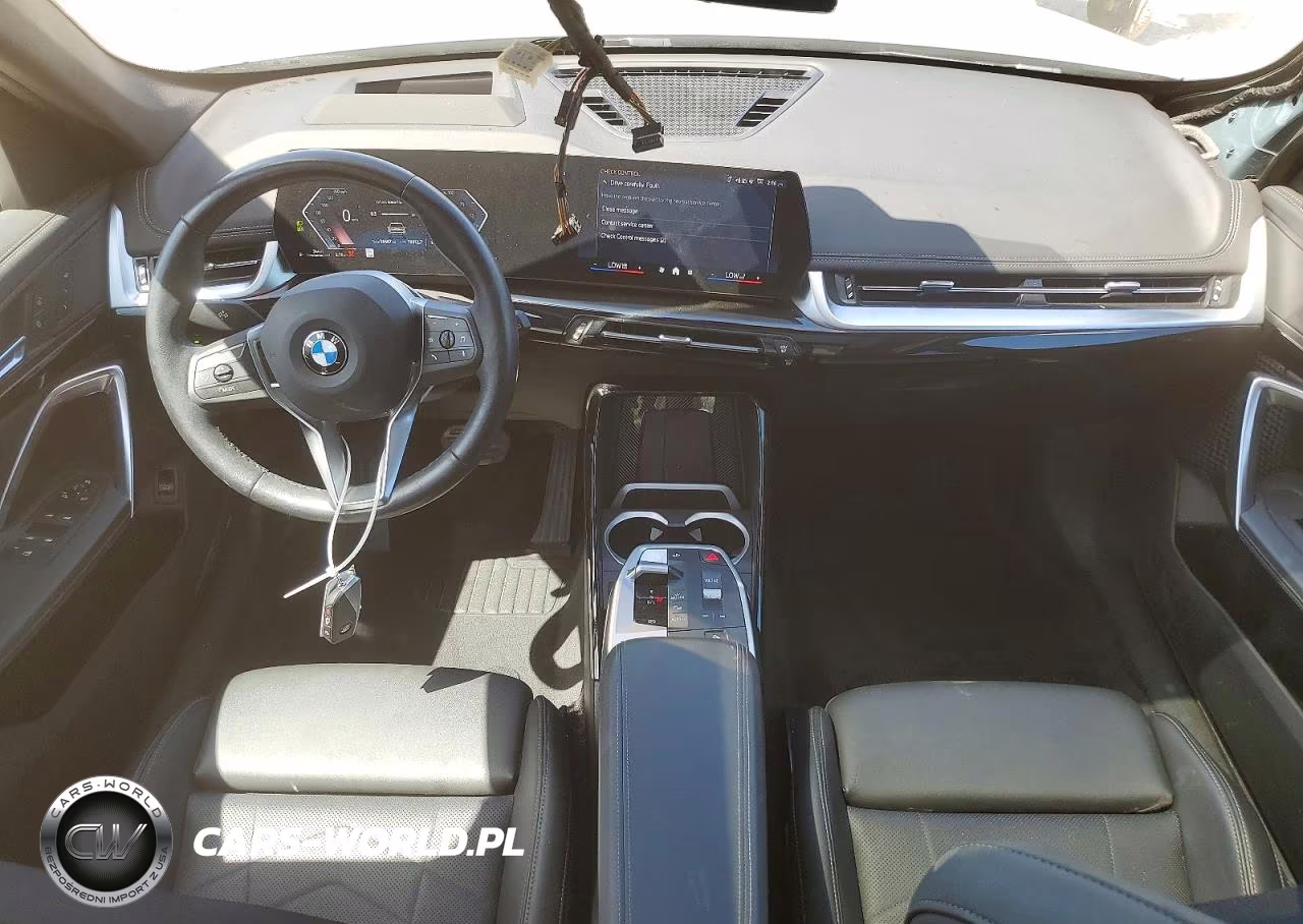 2024 BMW X1 xDrive28I VIN:WBX73EF06R5Z74918 - 8