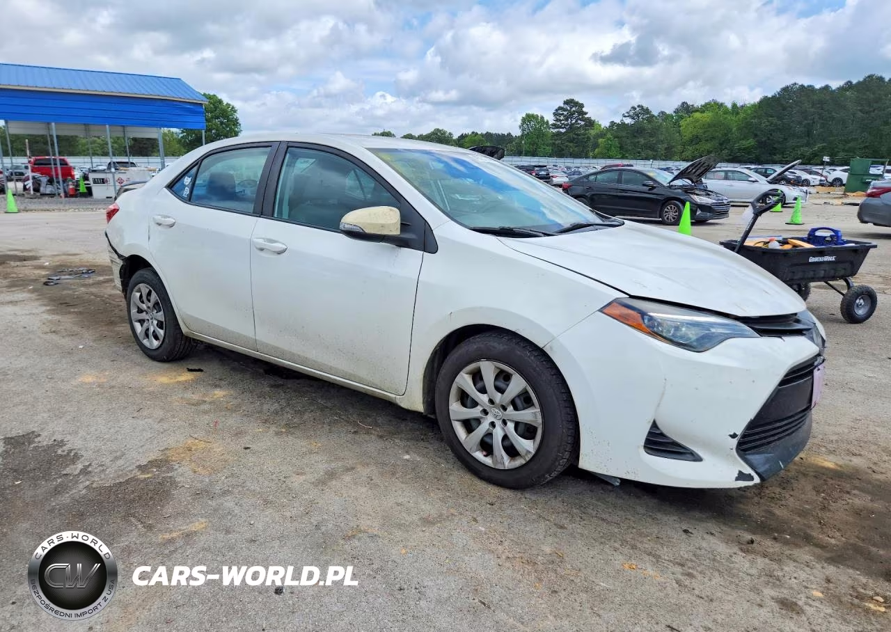 2019 Toyota Corolla Le VIN:5YFBURHE4KP905514 - 4