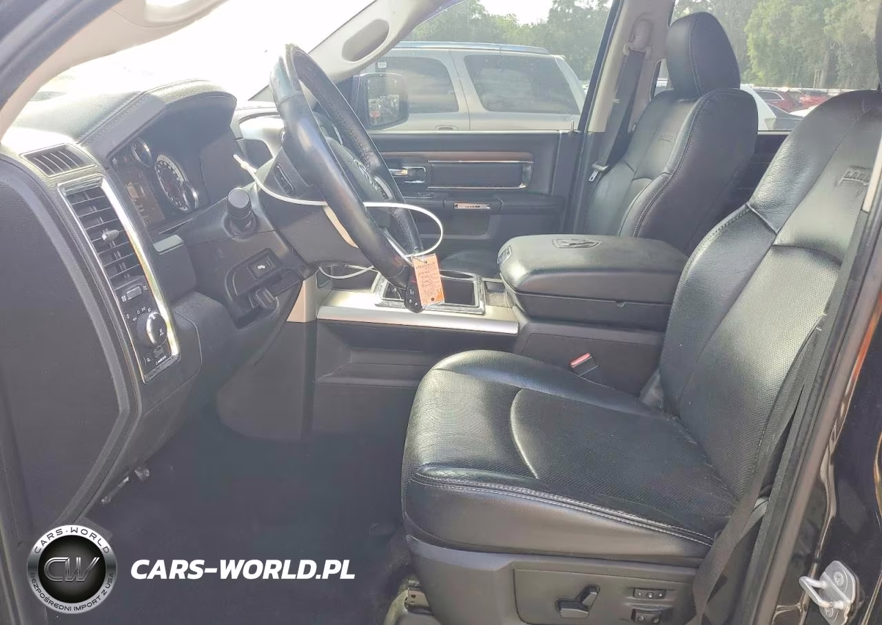 2015 Ram 1500 Laramie VIN:1C6RR6NM7FS715003 - 7