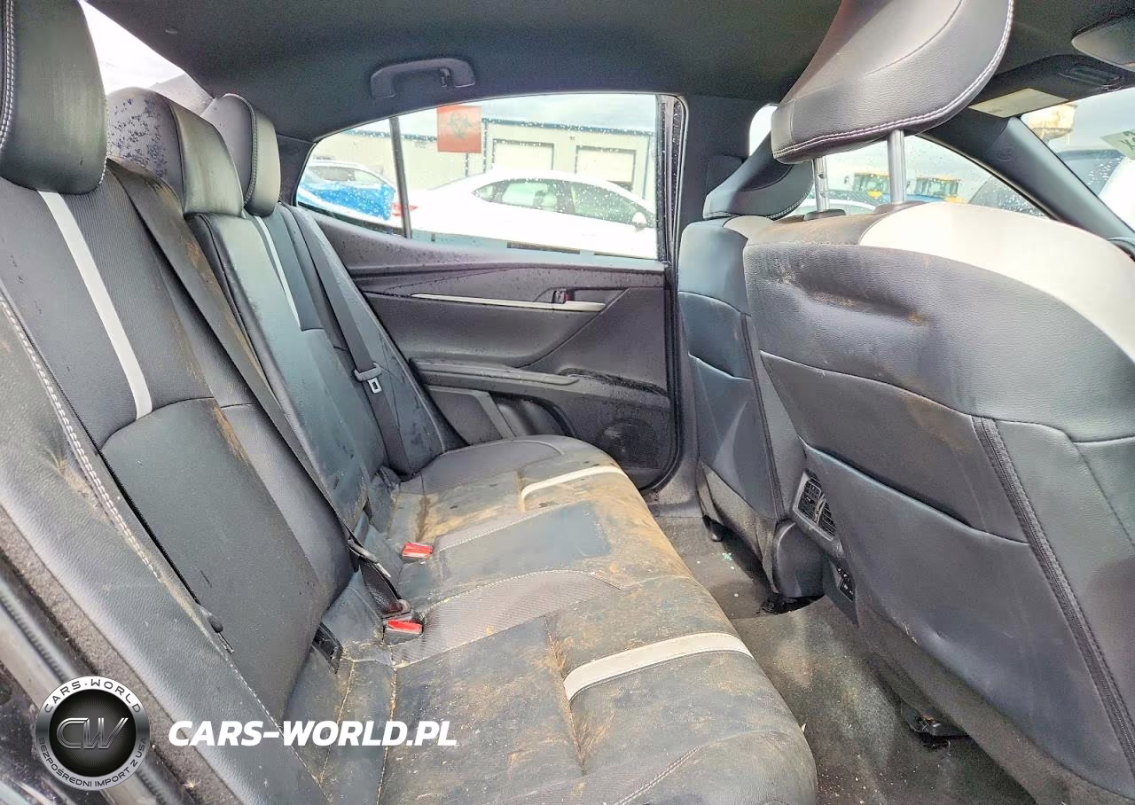 2025 Toyota Camry Se VIN:4T1DAACK2SU065201 - 10