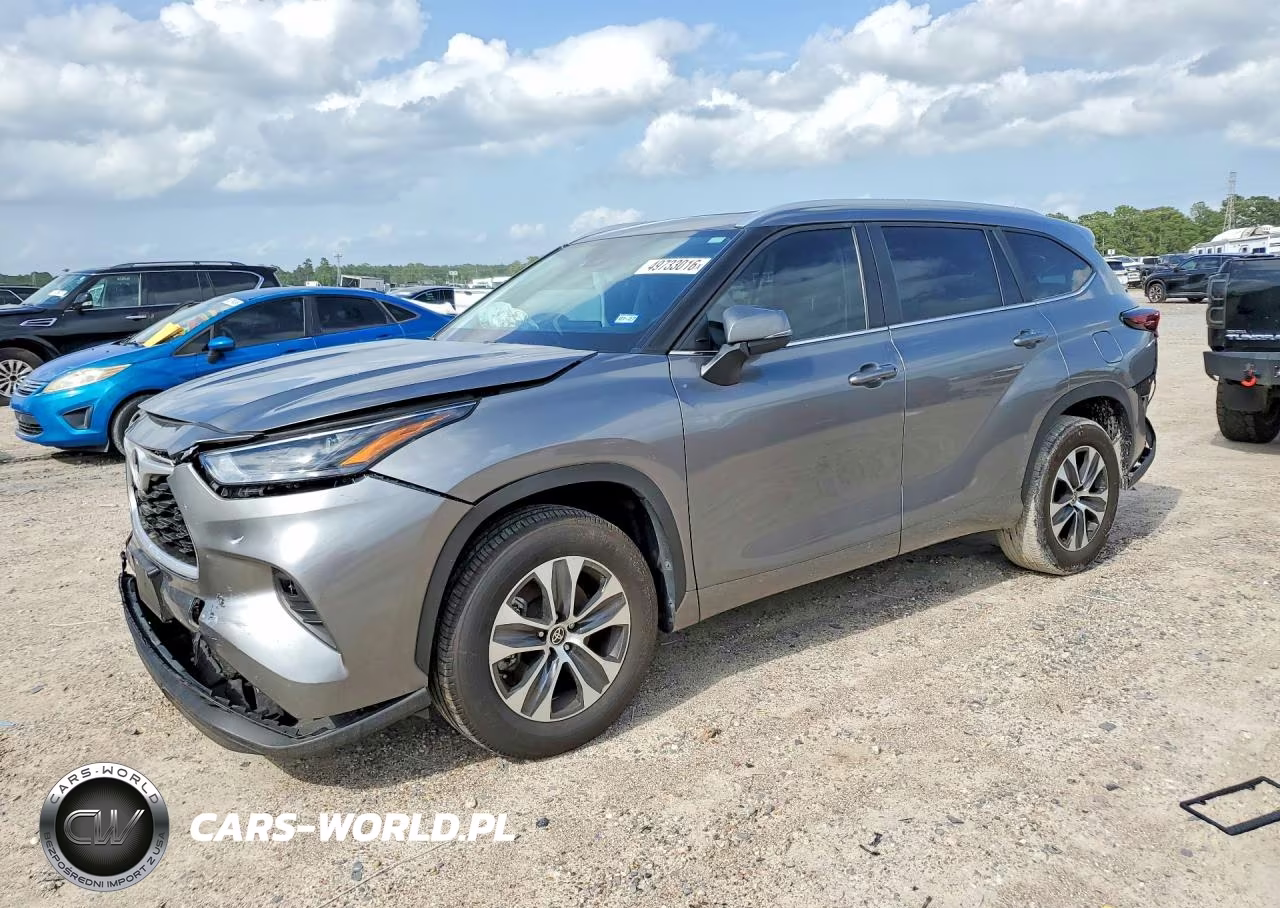 2025 Toyota Highlander Xle