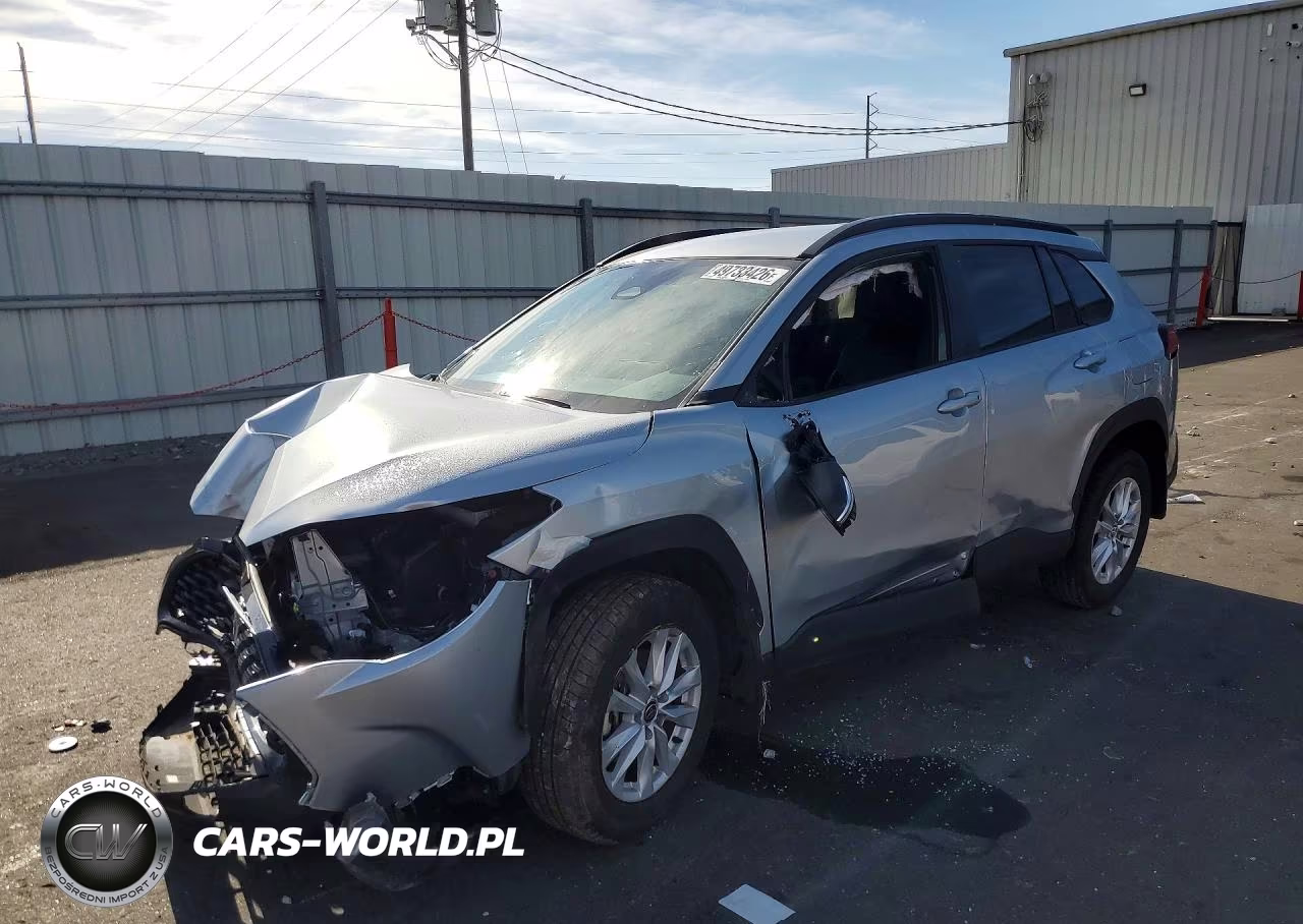 2024 Toyota Corolla Cross Le