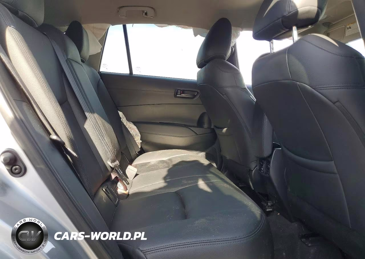 2024 Toyota Corolla Cross Le VIN:7MUCAAAG2RV105554 - 11