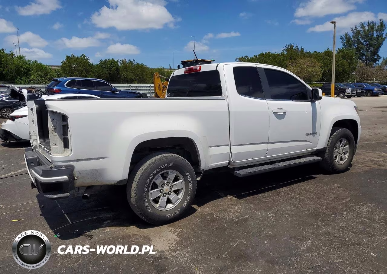 2016 Chevrolet Colorado VIN:1GCHSBEA7G1135992 - 3