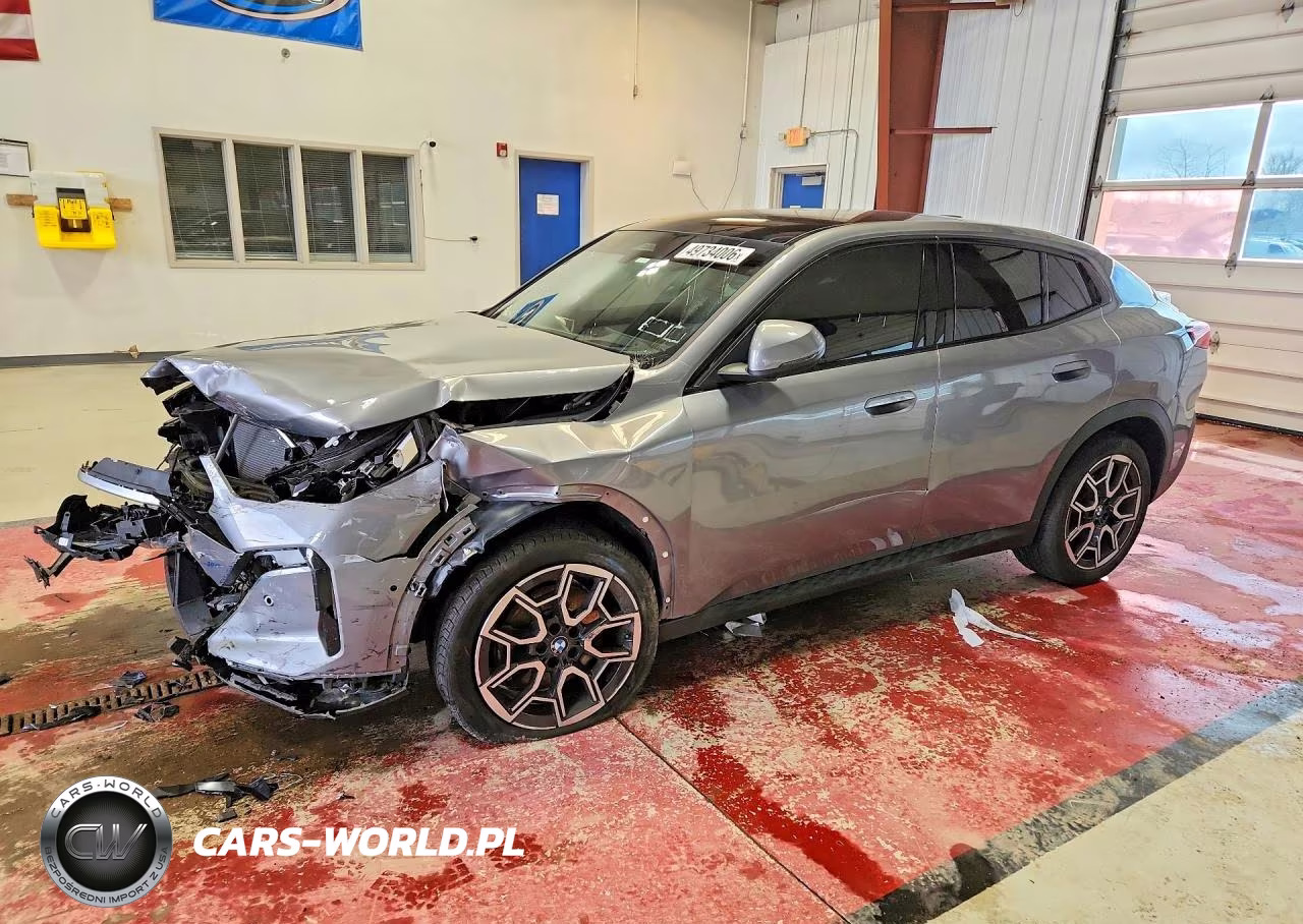2025 BMW X2 xDrive28I
