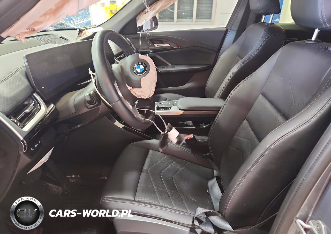 2025 BMW X2 xDrive28I VIN:WBX63GM09S5153179 - 7