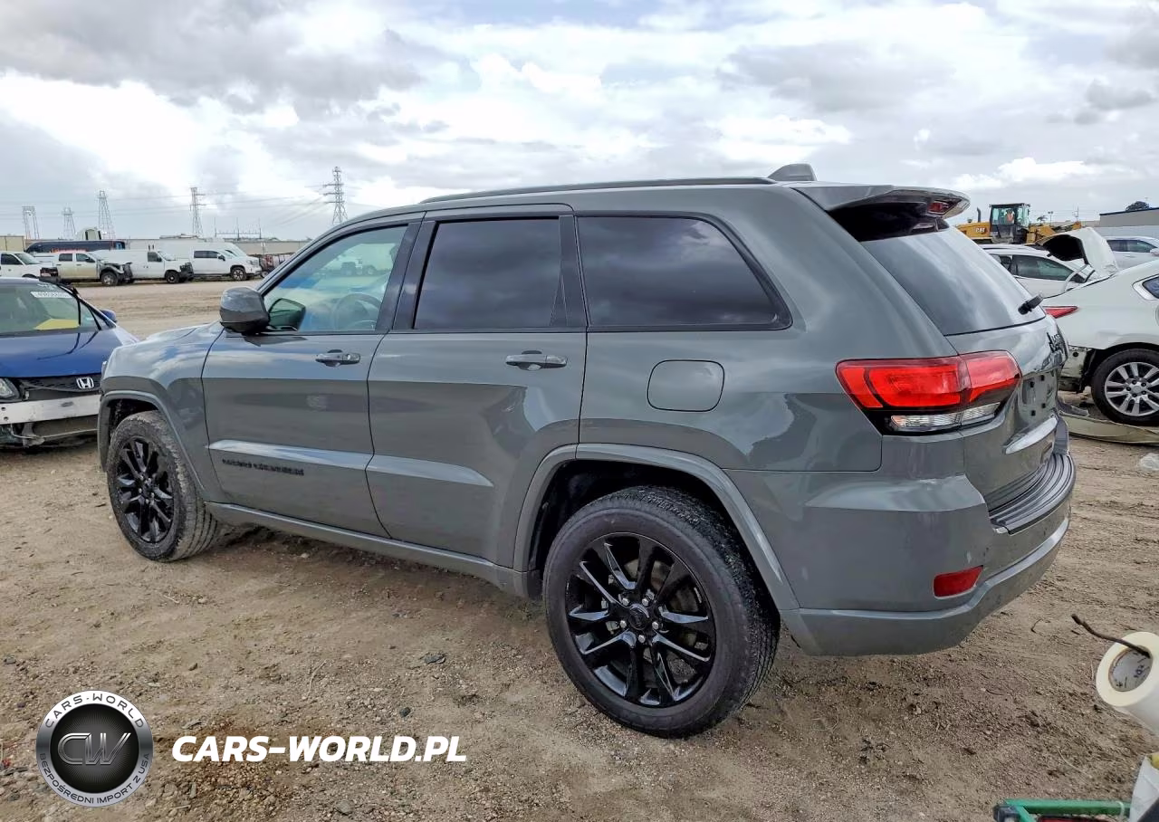 2020 Jeep Grand Cherokee Laredo VIN:1C4RJEAG9LC140452 - 2