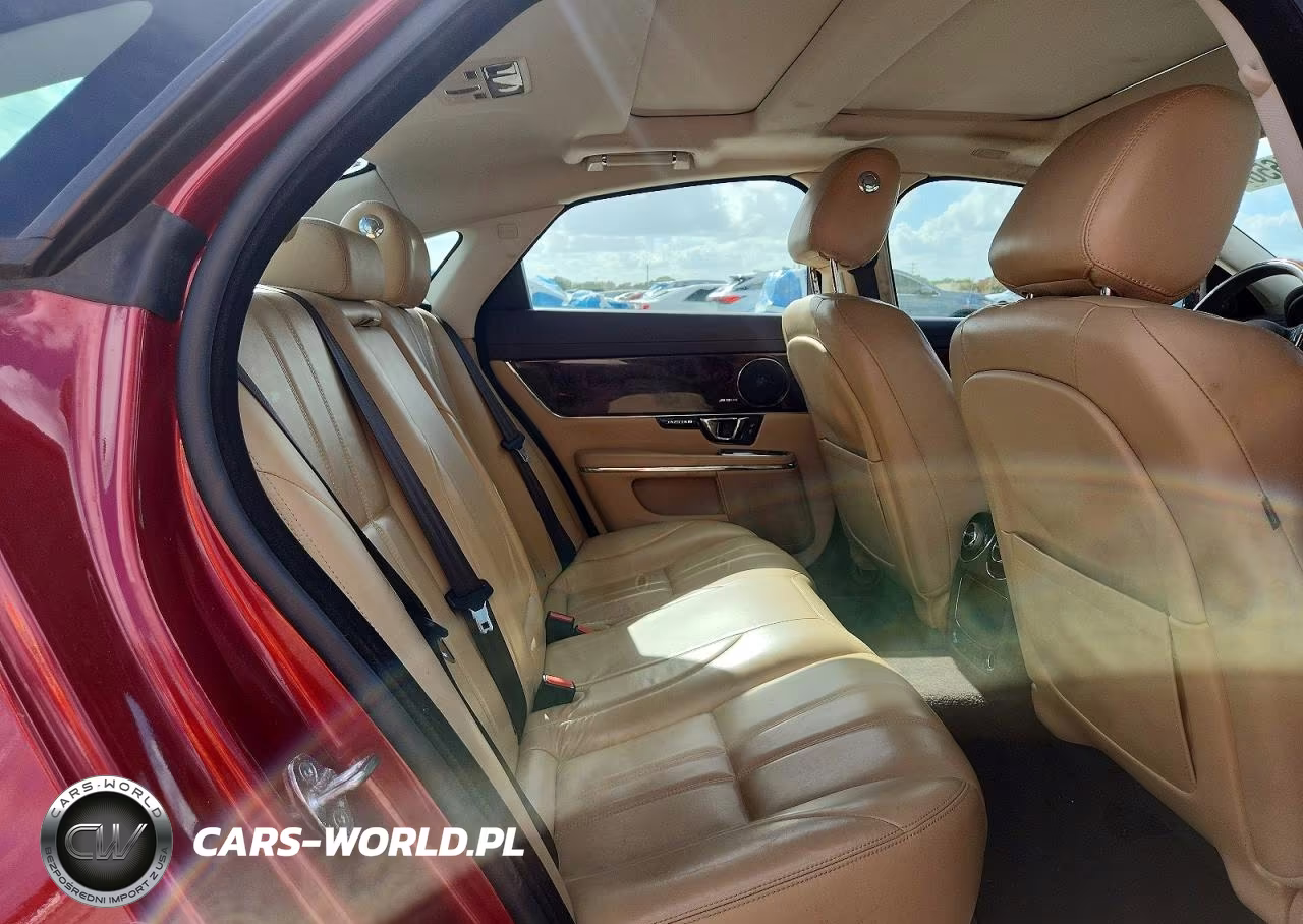 2014 Jaguar Xj VIN:SAJWJ1CD4E8V66006 - 10