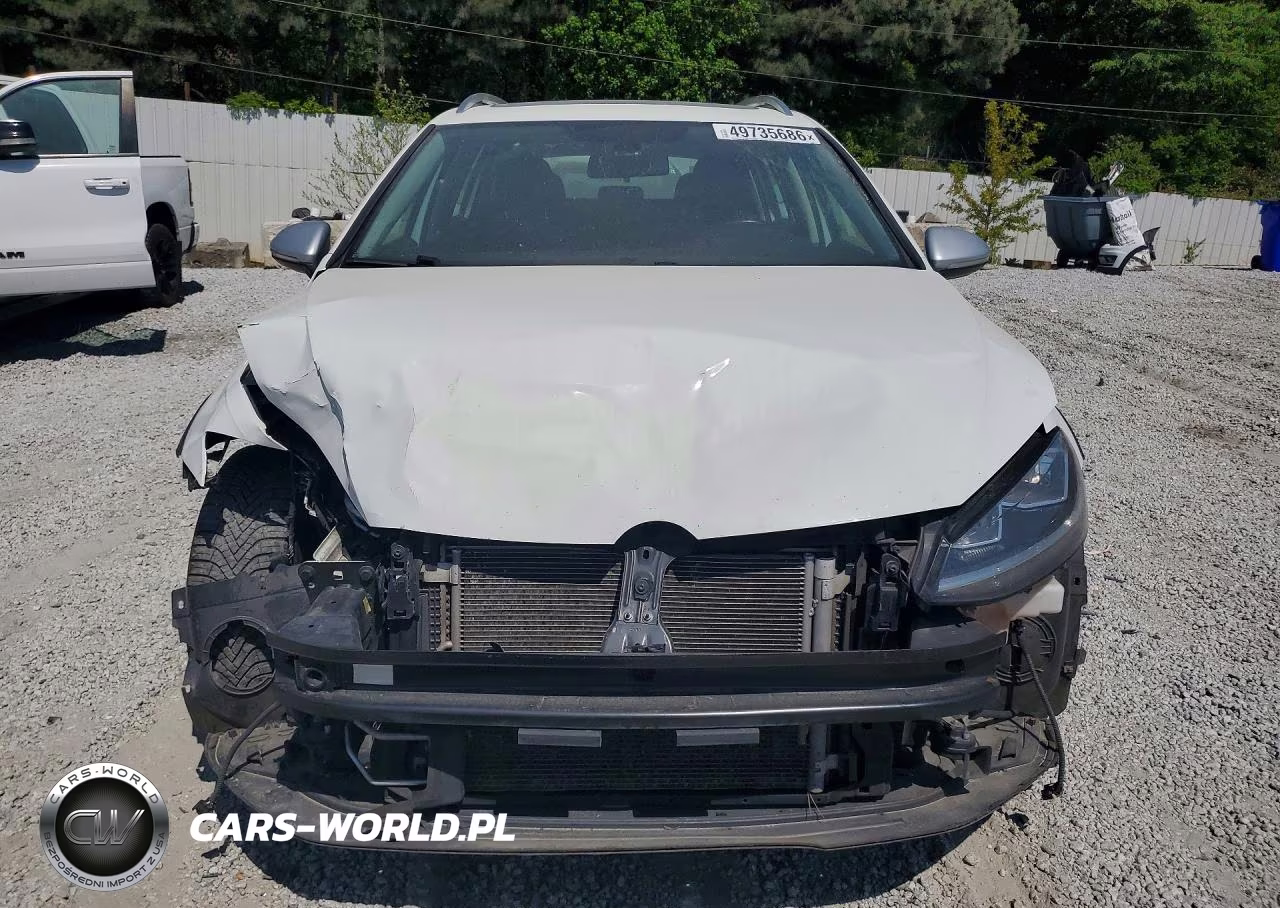 2018 Volkswagen Golf Alltrack S VIN:3VWH17AU7JM753188 - 5