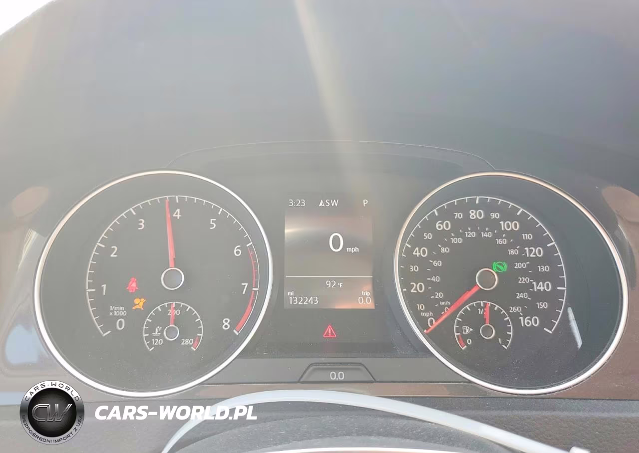 2018 Volkswagen Golf Alltrack S VIN:3VWH17AU7JM753188 - 9