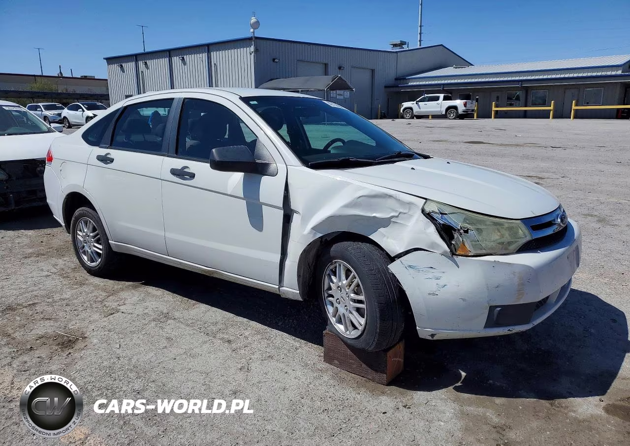 2010 Ford Focus Se VIN:1FAHP3FN9AW272781 - 4