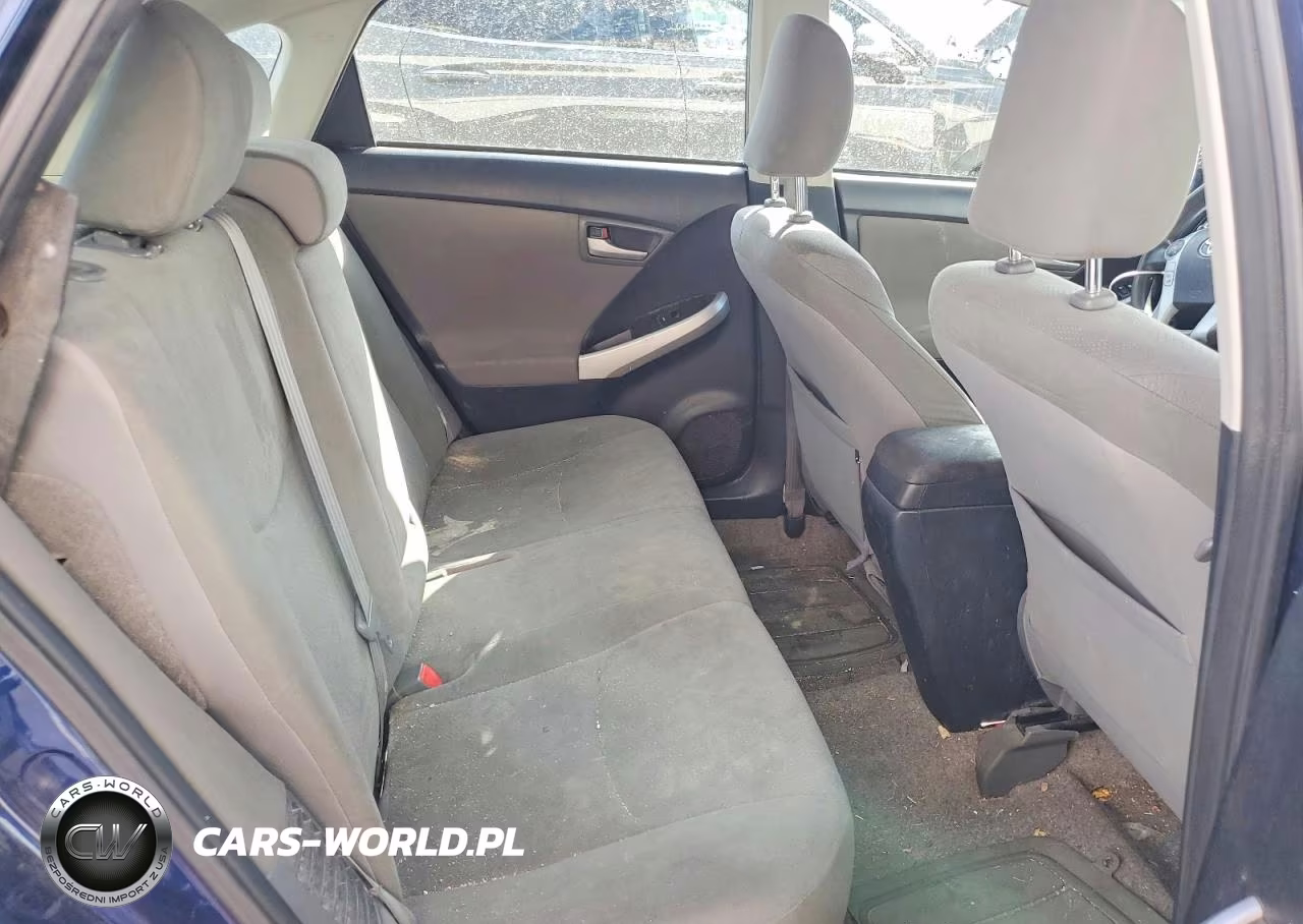 2012 Toyota Prius Two VIN:JTDKN3DU3C1583316 - 10