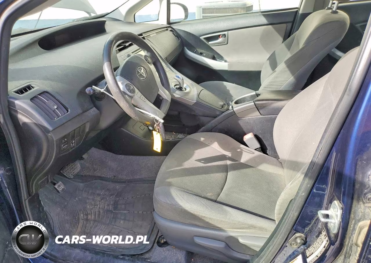2012 Toyota Prius Two VIN:JTDKN3DU3C1583316 - 7