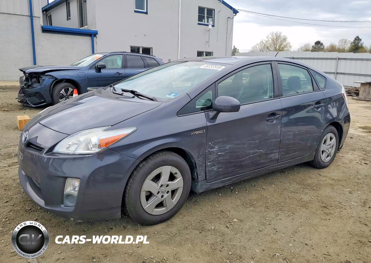 2011 Toyota Prius Three