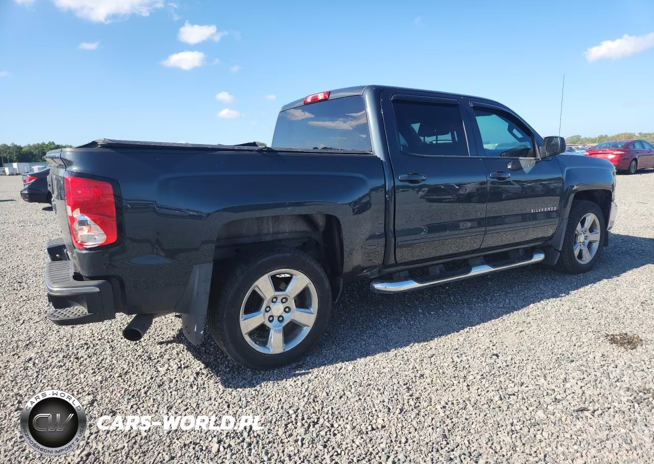 2018 Chevrolet Silverado C1500 Lt VIN:3GCPCREC7JG210914 - 3