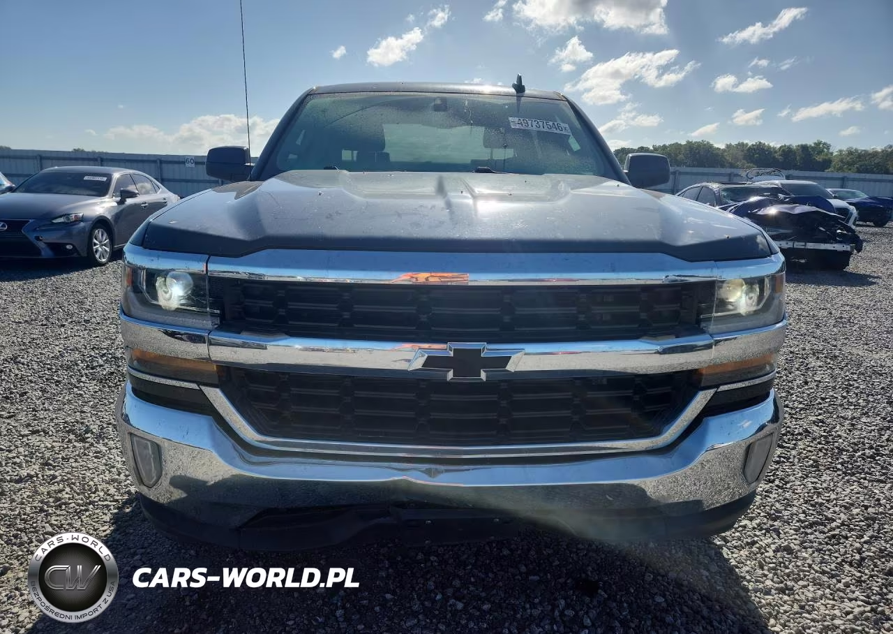 2018 Chevrolet Silverado C1500 Lt VIN:3GCPCREC7JG210914 - 5