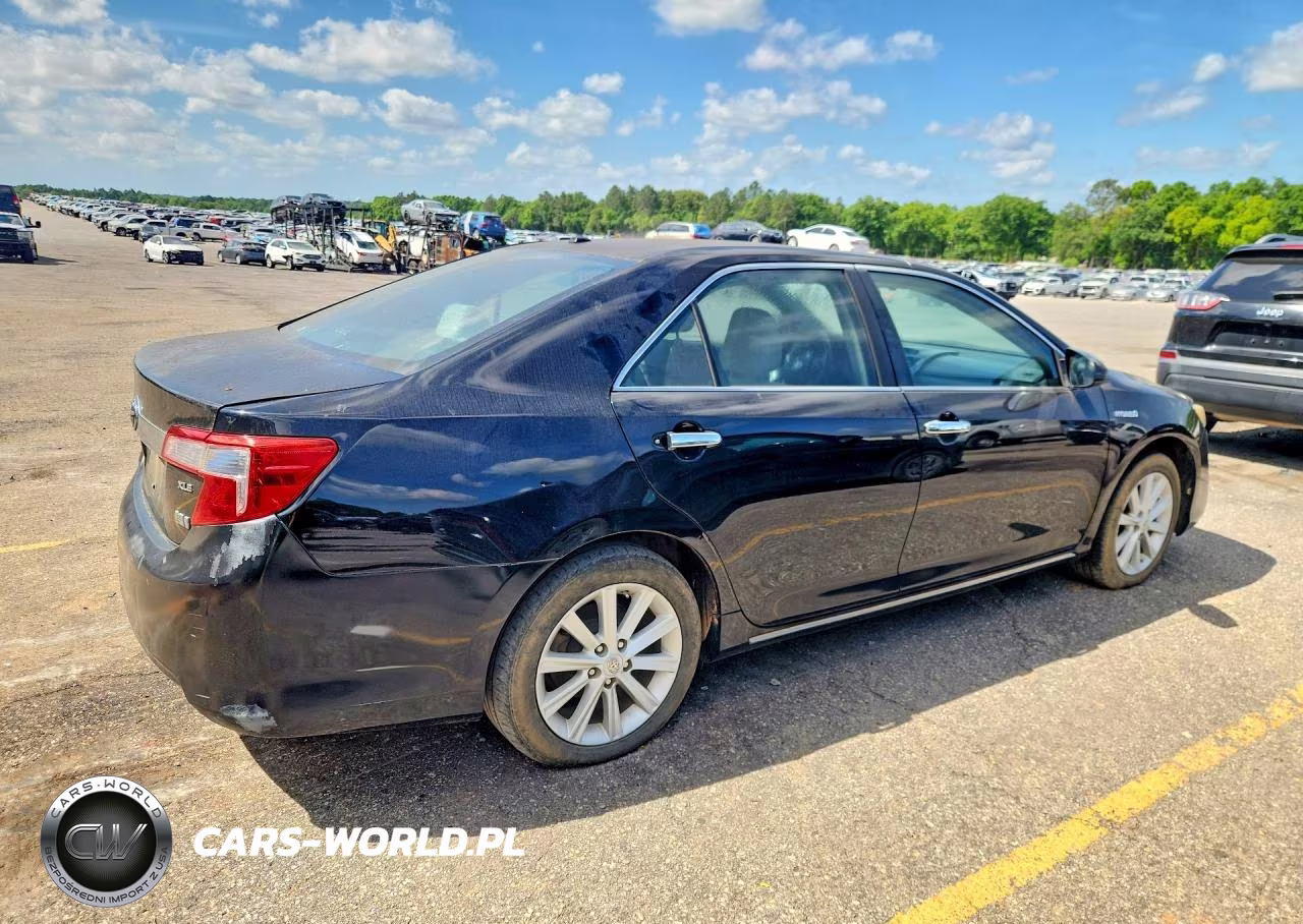 2012 Toyota Camry Hybrid Xle VIN:4T1BD1FK9CU027086 - 3