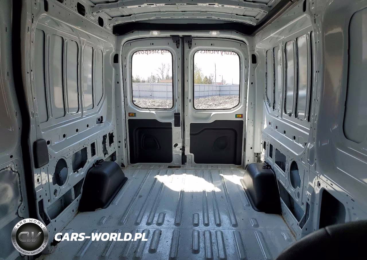 2020 Ford Transit T-250 VIN:1FTBR1C82LKB16556 - 10