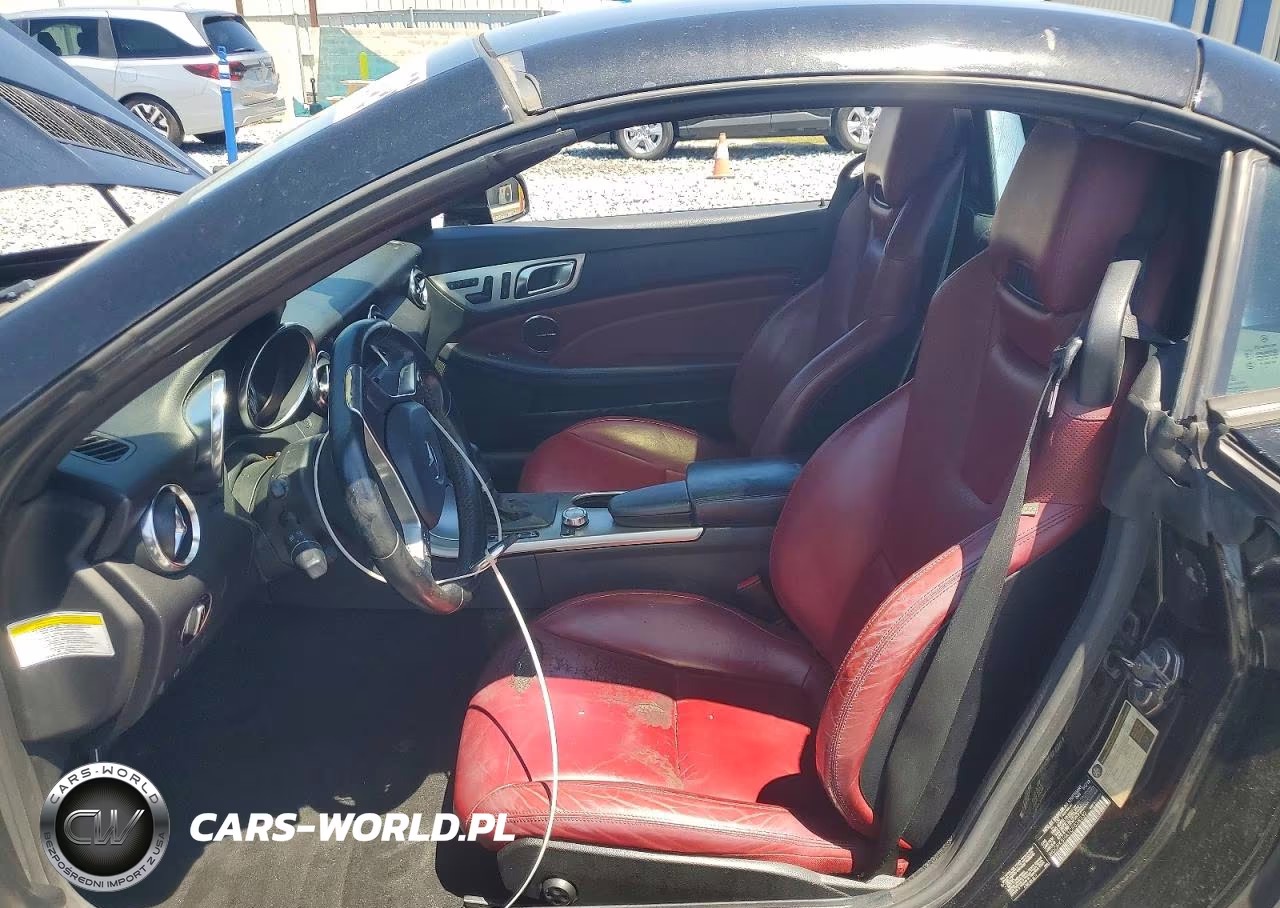 2012 Mercedes-Benz Slk 350 VIN:WDDPK5HA1CF038332 - 7