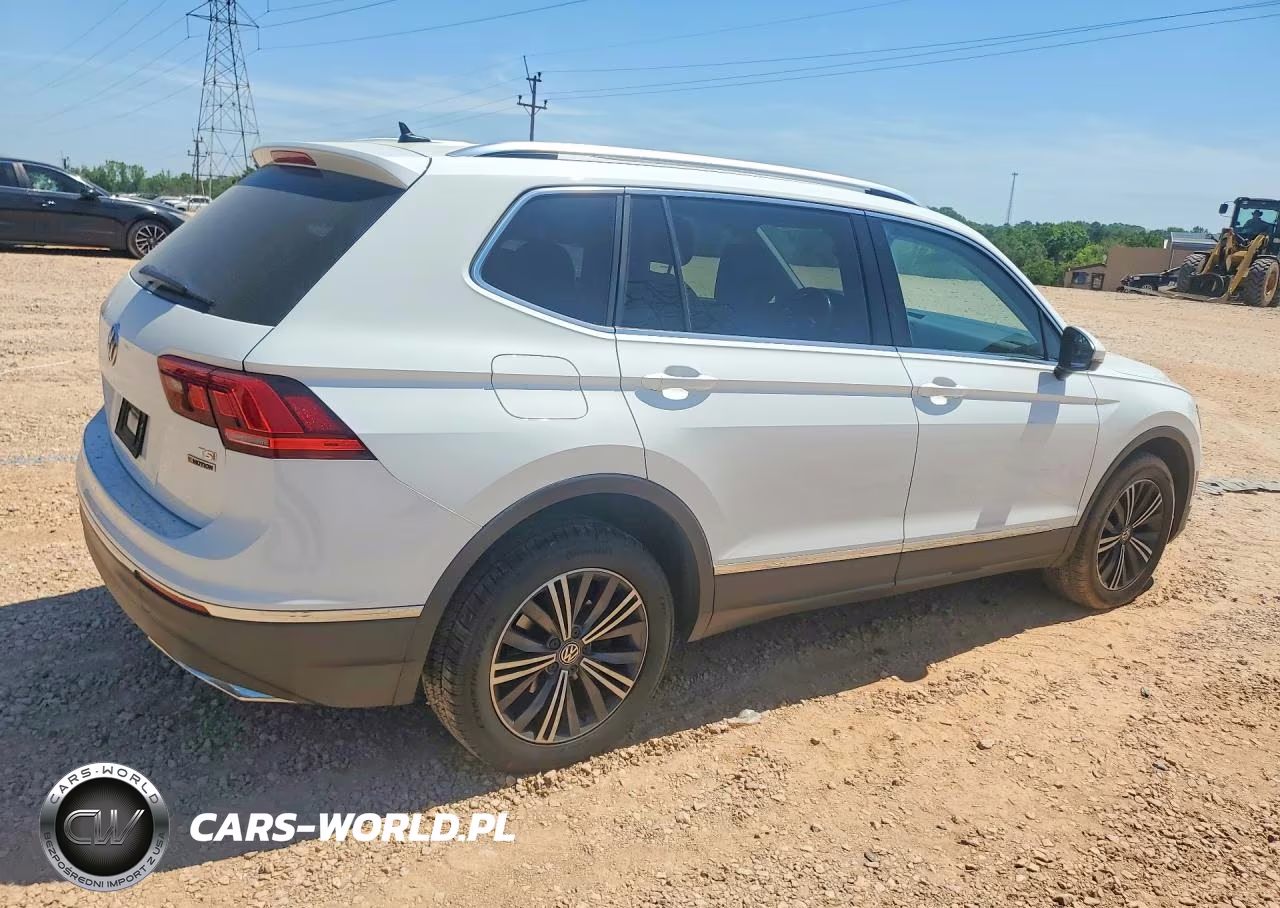 2018 Volkswagen Tiguan Se VIN:3VV2B7AX3JM004292 - 3