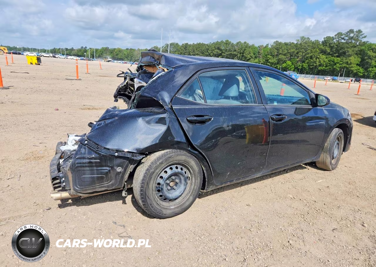 2019 Toyota Corolla L VIN:5YFBURHE2KP856748 - 3