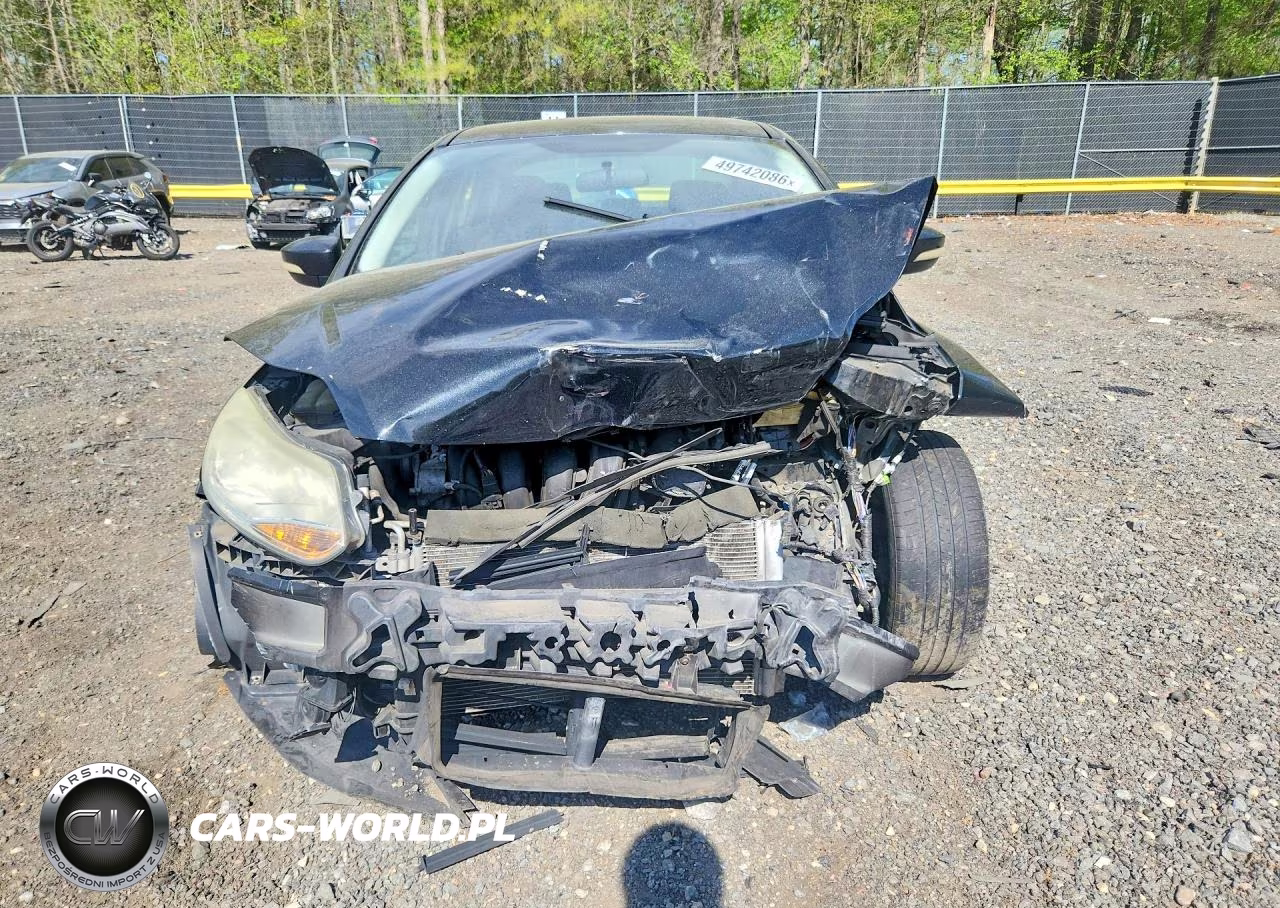 2014 Ford Focus Se VIN:1FADP3F26EL379217 - 5