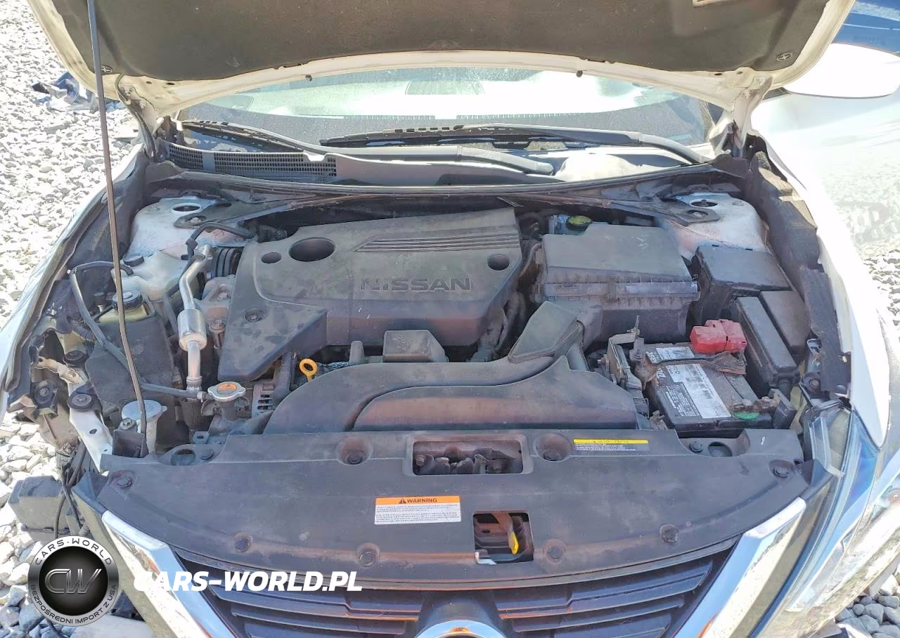 2018 Nissan Altima 2.5 S VIN:1N4AL3AP1JC140623 - 11
