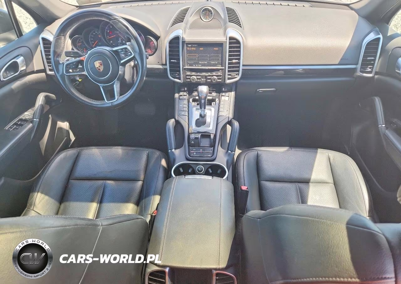 2016 Porsche Cayenne VIN:WP1AA2A28GKA36786 - 8