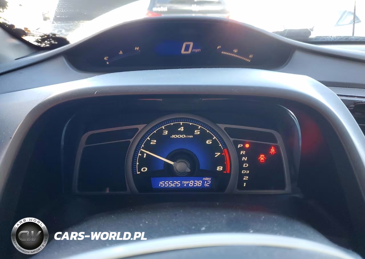 2007 Honda Civic Lx VIN:2HGFG12627H573485 - 9