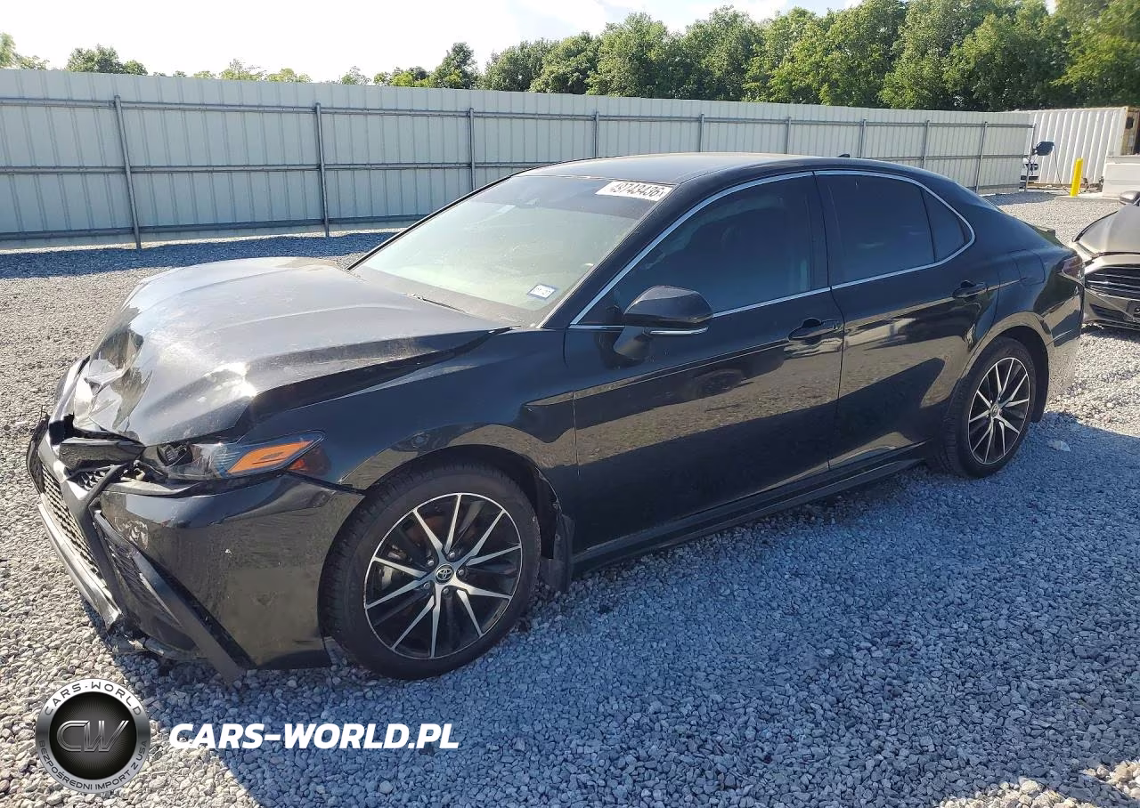 2023 Toyota Camry Se – zdjęcie 1 z 13